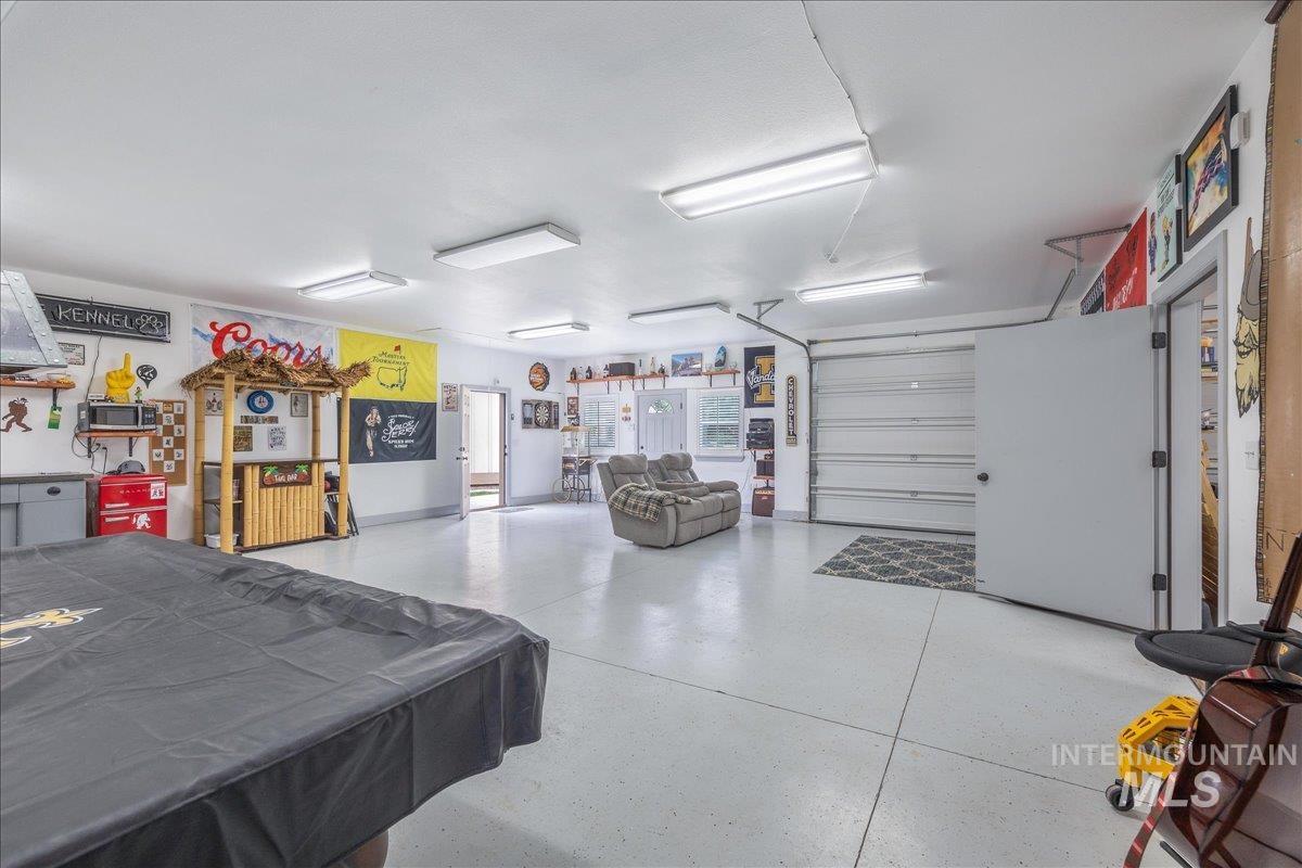 4125 S Nickel Creek Pl, Meridian, Idaho 83642-2588, 5 Bedrooms, 3.5 Bathrooms, Residential For Sale, Price $1,450,000,MLS 98971651