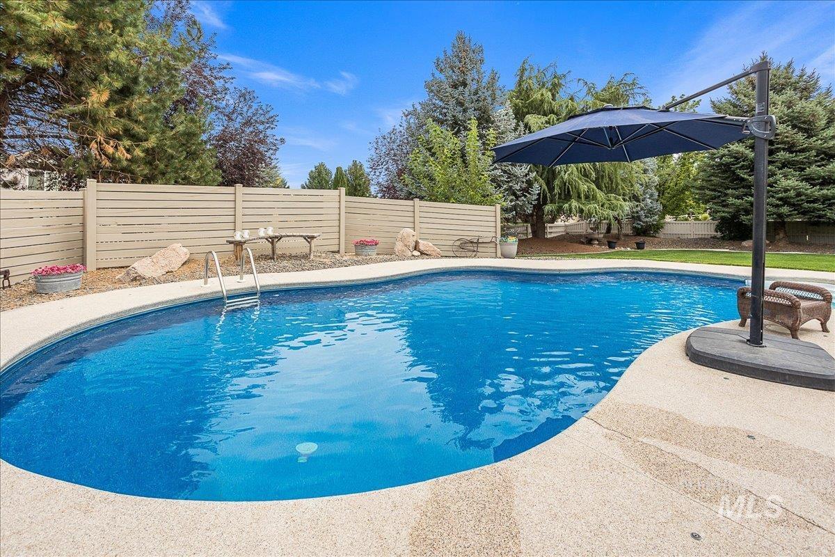 4125 S Nickel Creek Pl, Meridian, Idaho 83642-2588, 5 Bedrooms, 3.5 Bathrooms, Residential For Sale, Price $1,450,000,MLS 98971651