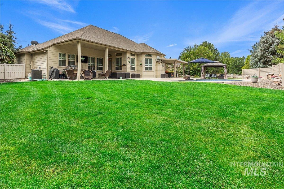 4125 S Nickel Creek Pl, Meridian, Idaho 83642-2588, 5 Bedrooms, 3.5 Bathrooms, Residential For Sale, Price $1,450,000,MLS 98971651