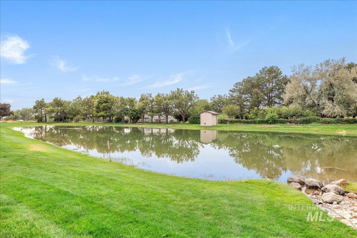 4125 S Nickel Creek Pl, Meridian, Idaho 83642-2588, 5 Bedrooms, 3.5 Bathrooms, Residential For Sale, Price $1,450,000,MLS 98971651