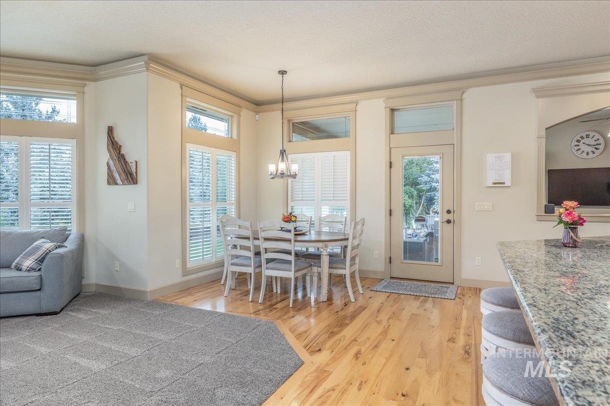 4125 S Nickel Creek Pl, Meridian, Idaho 83642-2588, 5 Bedrooms, 3.5 Bathrooms, Residential For Sale, Price $1,450,000,MLS 98971651