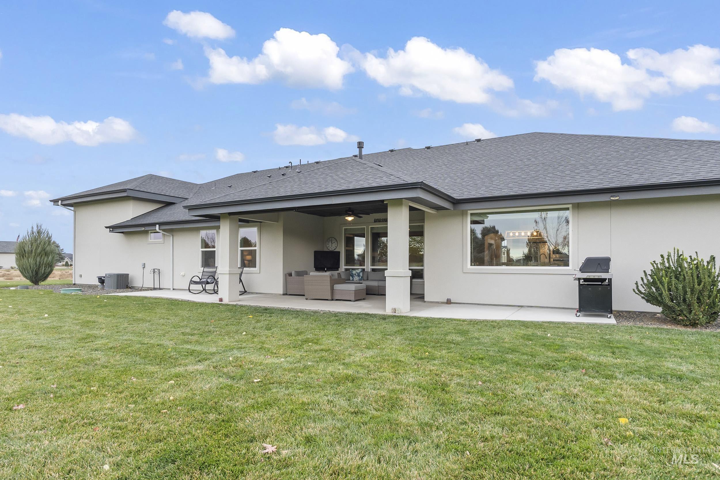 22225 Aura Vista, Caldwell, Idaho 83607, 4 Bedrooms, 3.5 Bathrooms, Residential For Sale, Price $1,039,000,MLS 98971652