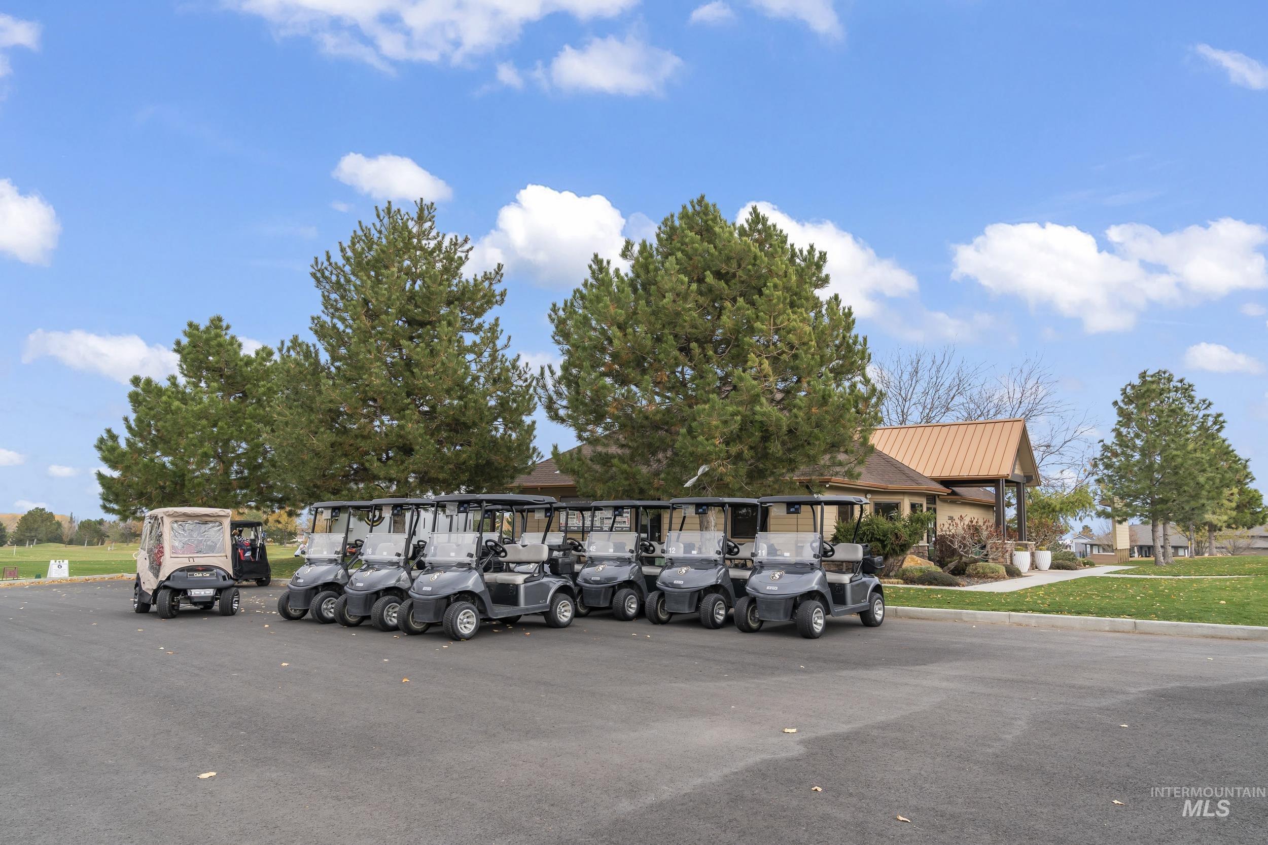 22225 Aura Vista, Caldwell, Idaho 83607, 4 Bedrooms, 3.5 Bathrooms, Residential For Sale, Price $1,039,000,MLS 98971652