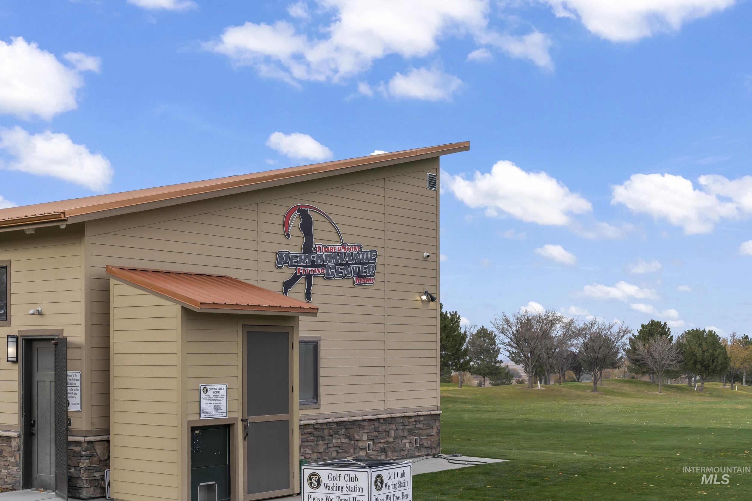 22225 Aura Vista, Caldwell, Idaho 83607, 4 Bedrooms, 3.5 Bathrooms, Residential For Sale, Price $1,039,000,MLS 98971652