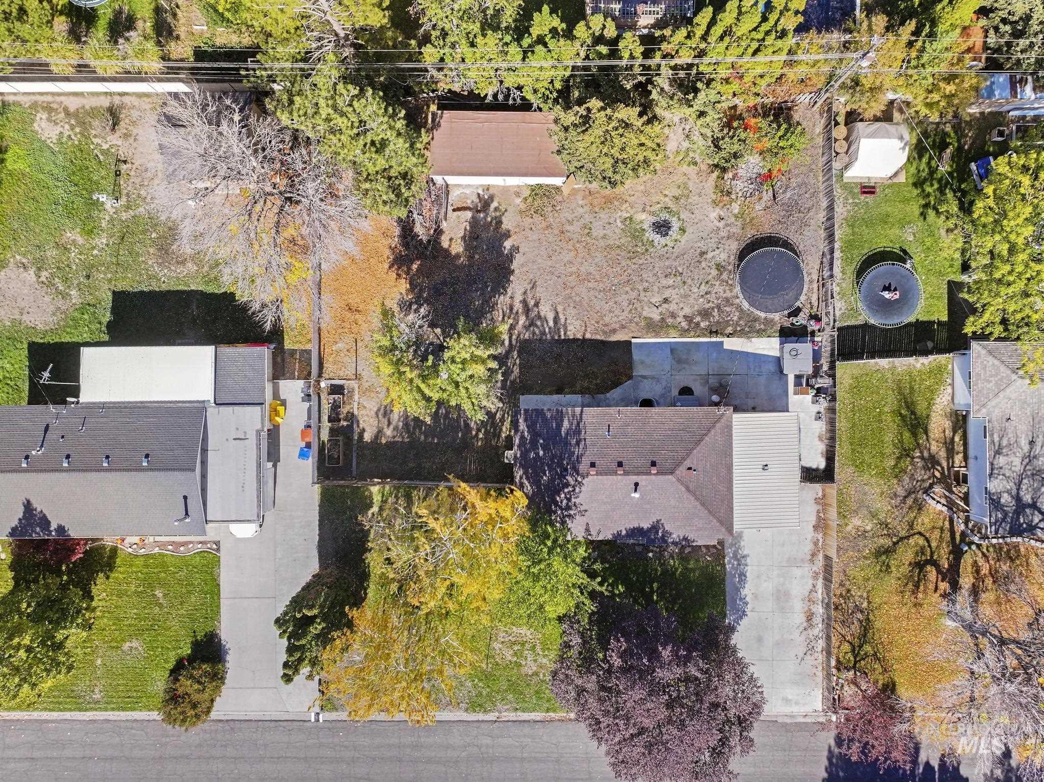 799 Northview, Twin Falls, Idaho 83301, 3 Bedrooms, 1 Bathroom, Residential Income For Sale, Price $385,000,MLS 98971654