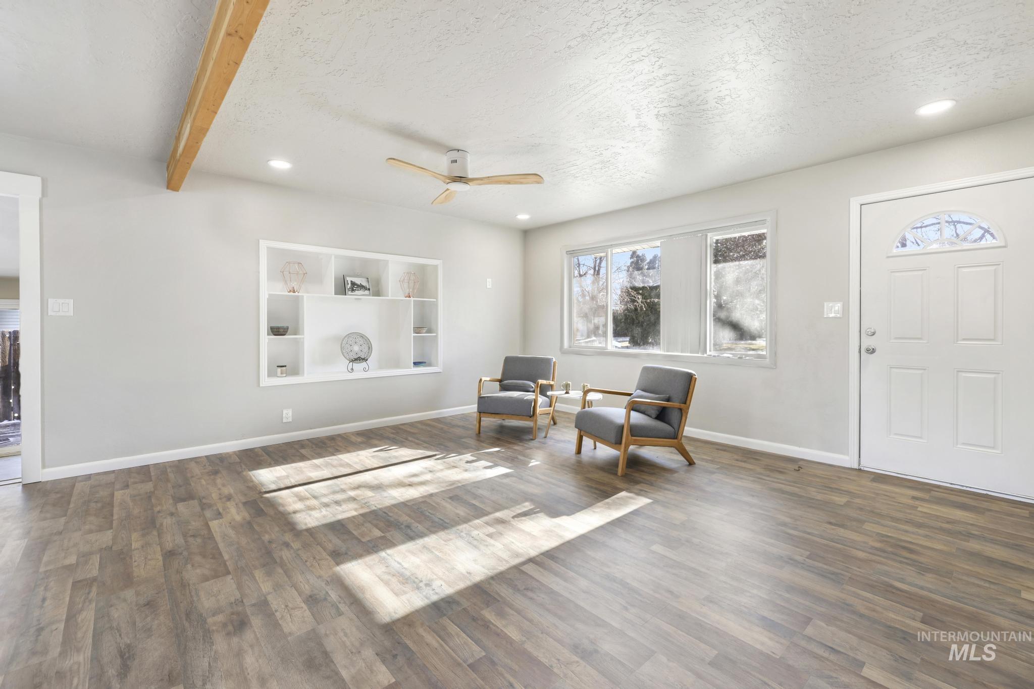 799 Northview, Twin Falls, Idaho 83301, 3 Bedrooms, 1 Bathroom, Residential Income For Sale, Price $385,000,MLS 98971654