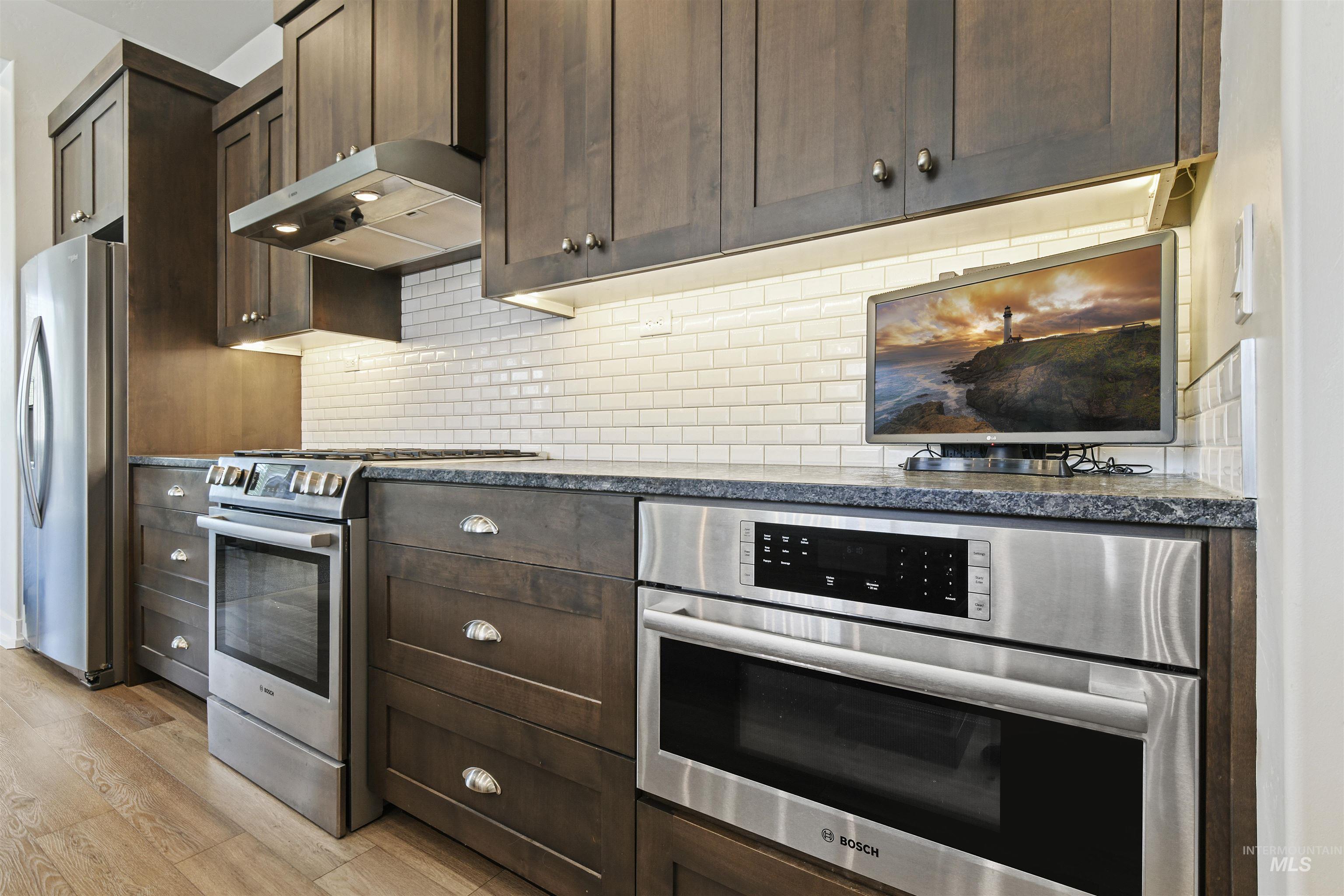 6164 N Winward Ln, Meridian, Idaho 83646, 1 Bedroom, 1.5 Bathrooms, Residential For Sale, Price $450,000,MLS 98971655