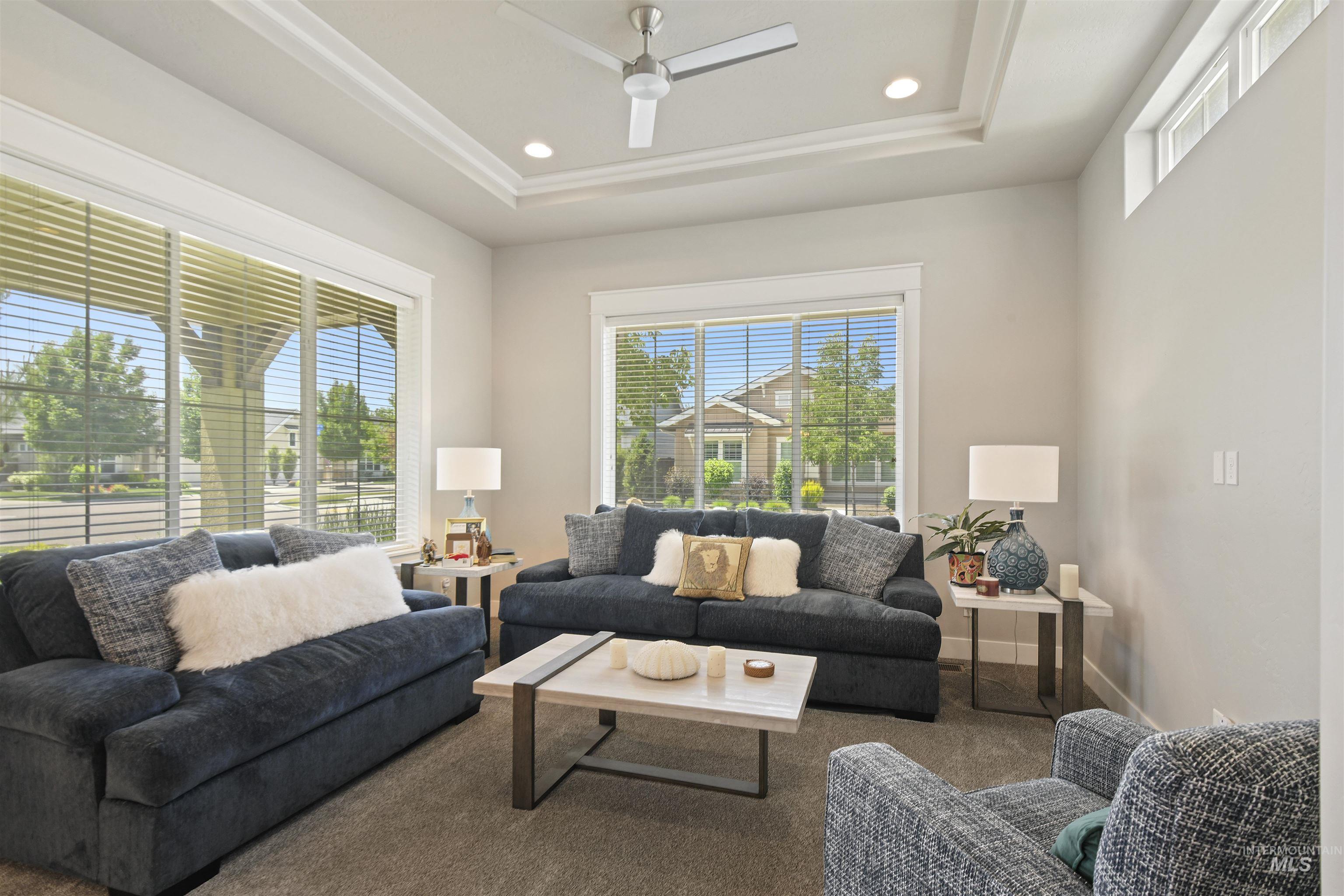 6164 N Winward Ln, Meridian, Idaho 83646, 1 Bedroom, 1.5 Bathrooms, Residential For Sale, Price $450,000,MLS 98971655