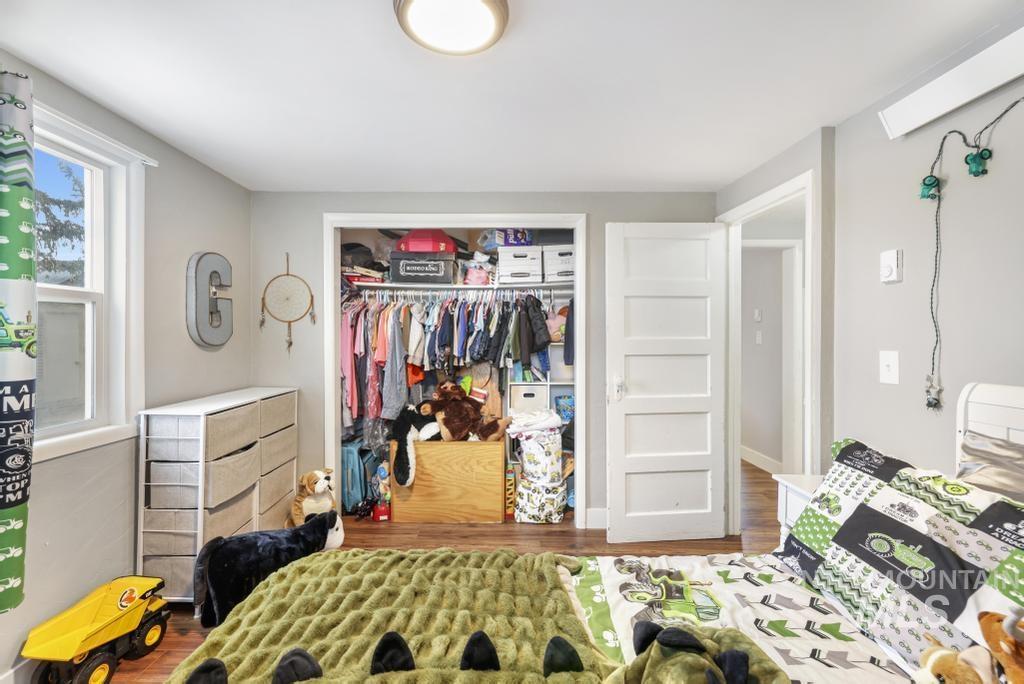 1408 S 600 W, Oakley, Idaho 83346, 2 Bedrooms, 1 Bathroom, Residential For Sale, Price $255,000,MLS 98971658