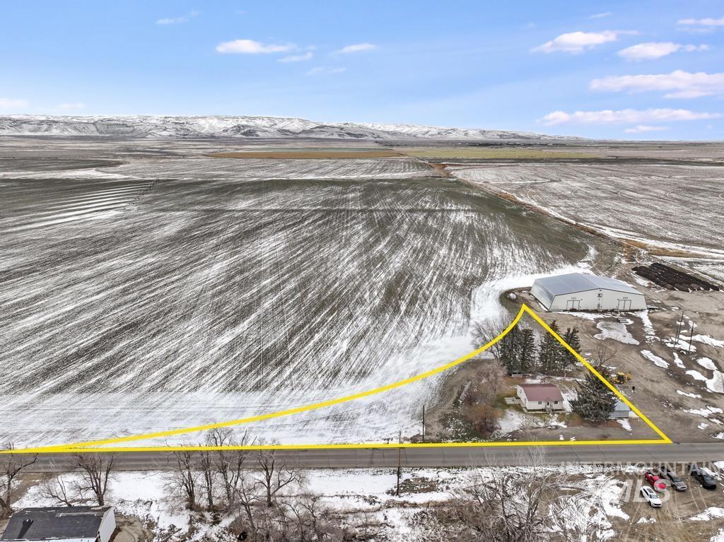 1408 S 600 W, Oakley, Idaho 83346, 2 Bedrooms, 1 Bathroom, Residential For Sale, Price $255,000,MLS 98971658