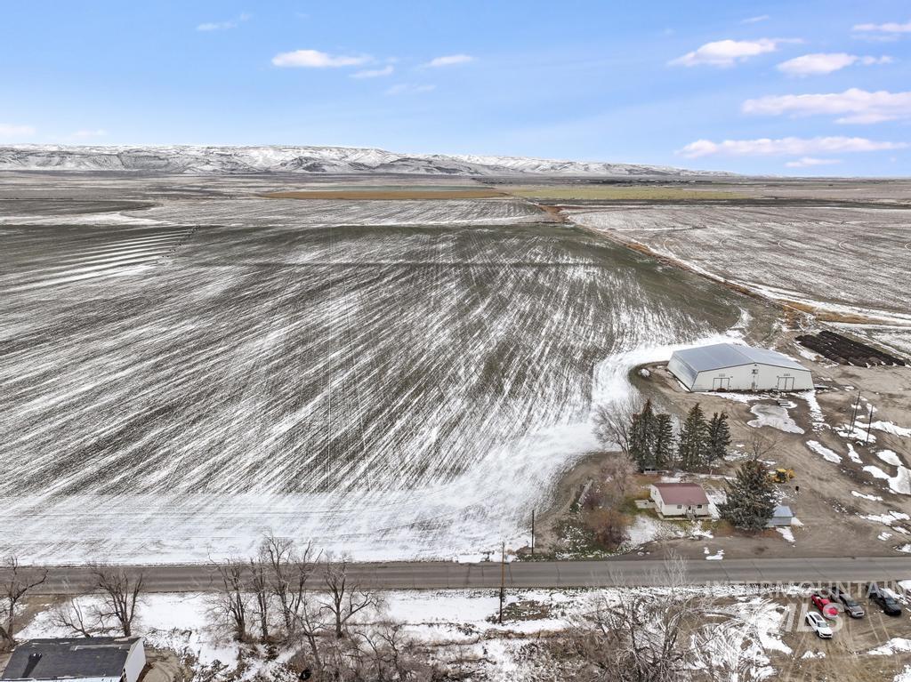 1408 S 600 W, Oakley, Idaho 83346, 2 Bedrooms, 1 Bathroom, Residential For Sale, Price $255,000,MLS 98971658