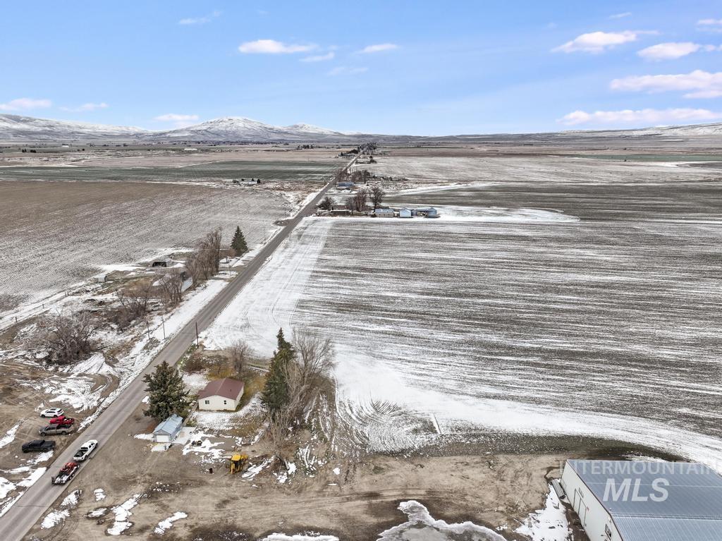 1408 S 600 W, Oakley, Idaho 83346, 2 Bedrooms, 1 Bathroom, Residential For Sale, Price $255,000,MLS 98971658