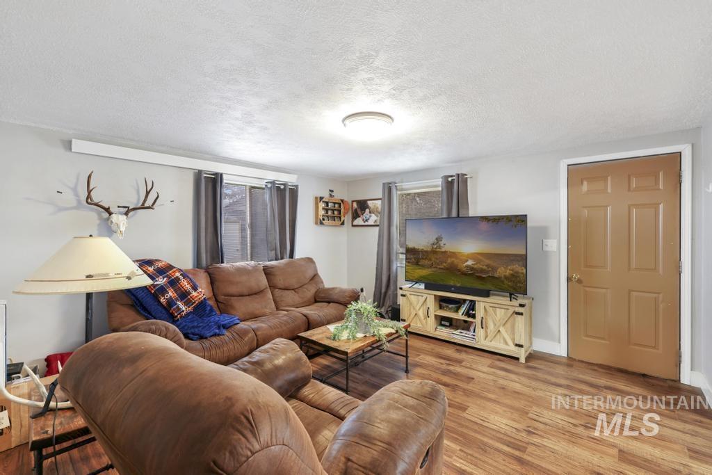 1408 S 600 W, Oakley, Idaho 83346, 2 Bedrooms, 1 Bathroom, Residential For Sale, Price $255,000,MLS 98971658