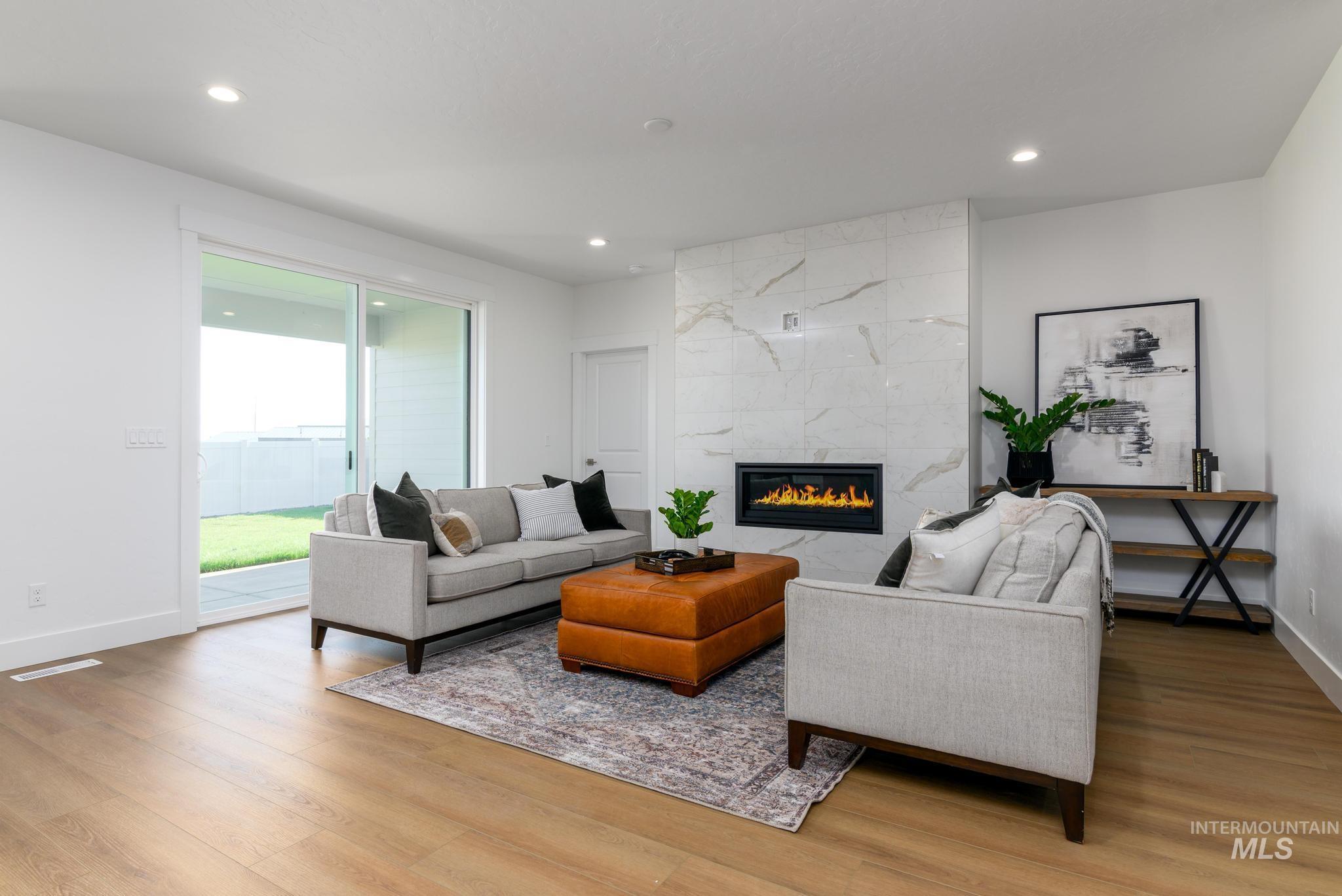 1920 Chokecherry Ave, Middleton, Idaho 83644, 3 Bedrooms, 2 Bathrooms, Residential For Sale, Price $679,000,MLS 98971659