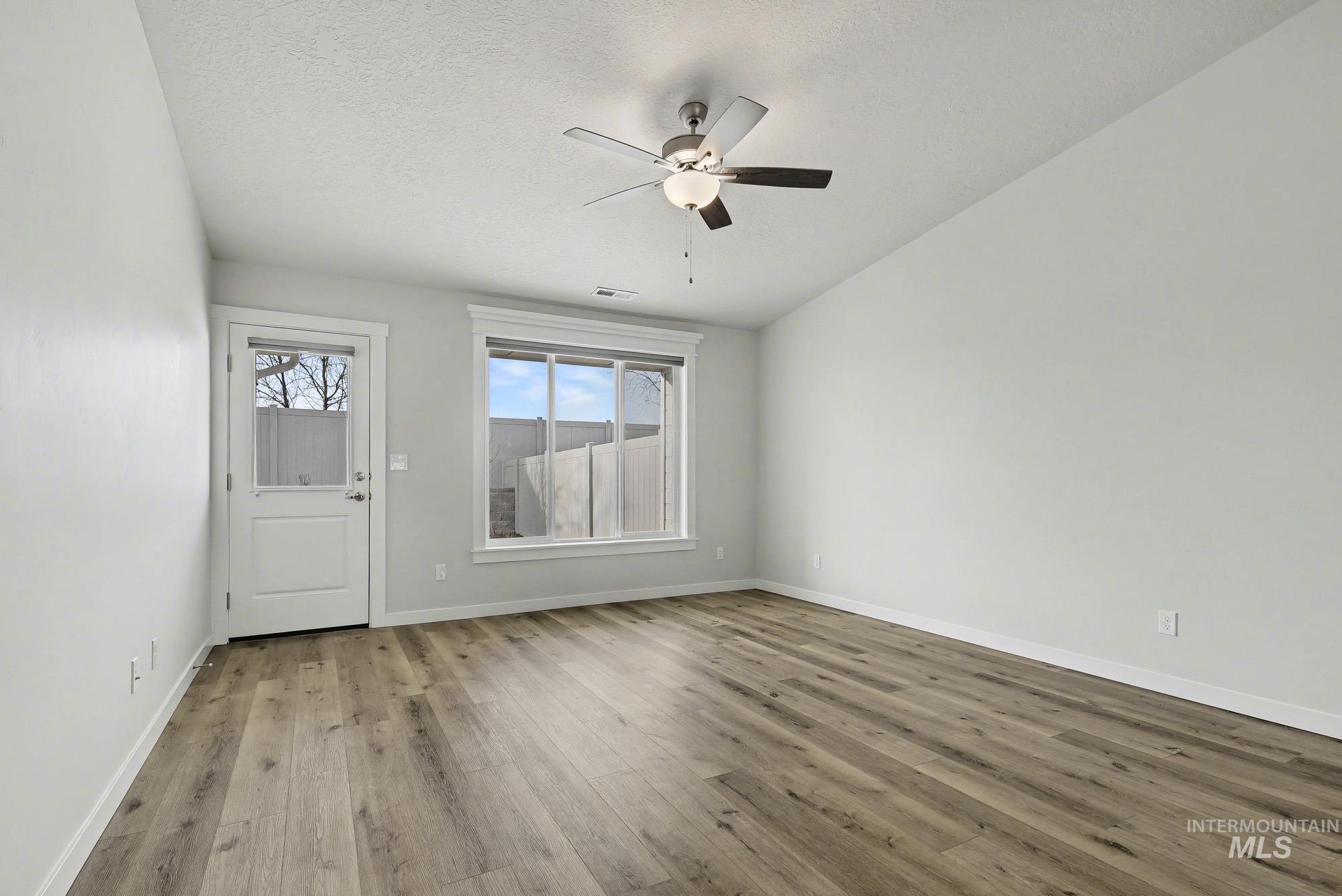 3367 15Th Ave, Meridian, Idaho 83646, 3 Bedrooms, 2 Bathrooms, Residential For Sale, Price $419,900,MLS 98971660