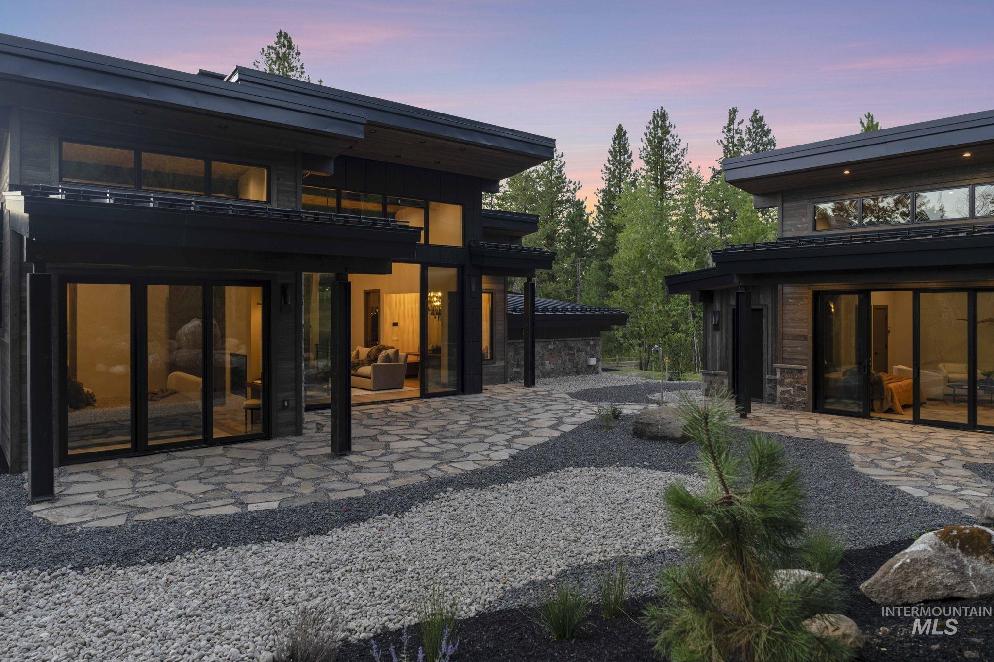 1201 S Samson Trail, McCall, Idaho 83638, 3 Bedrooms, 3 Bathrooms, Residential For Sale, Price $2,100,000,MLS 98971664