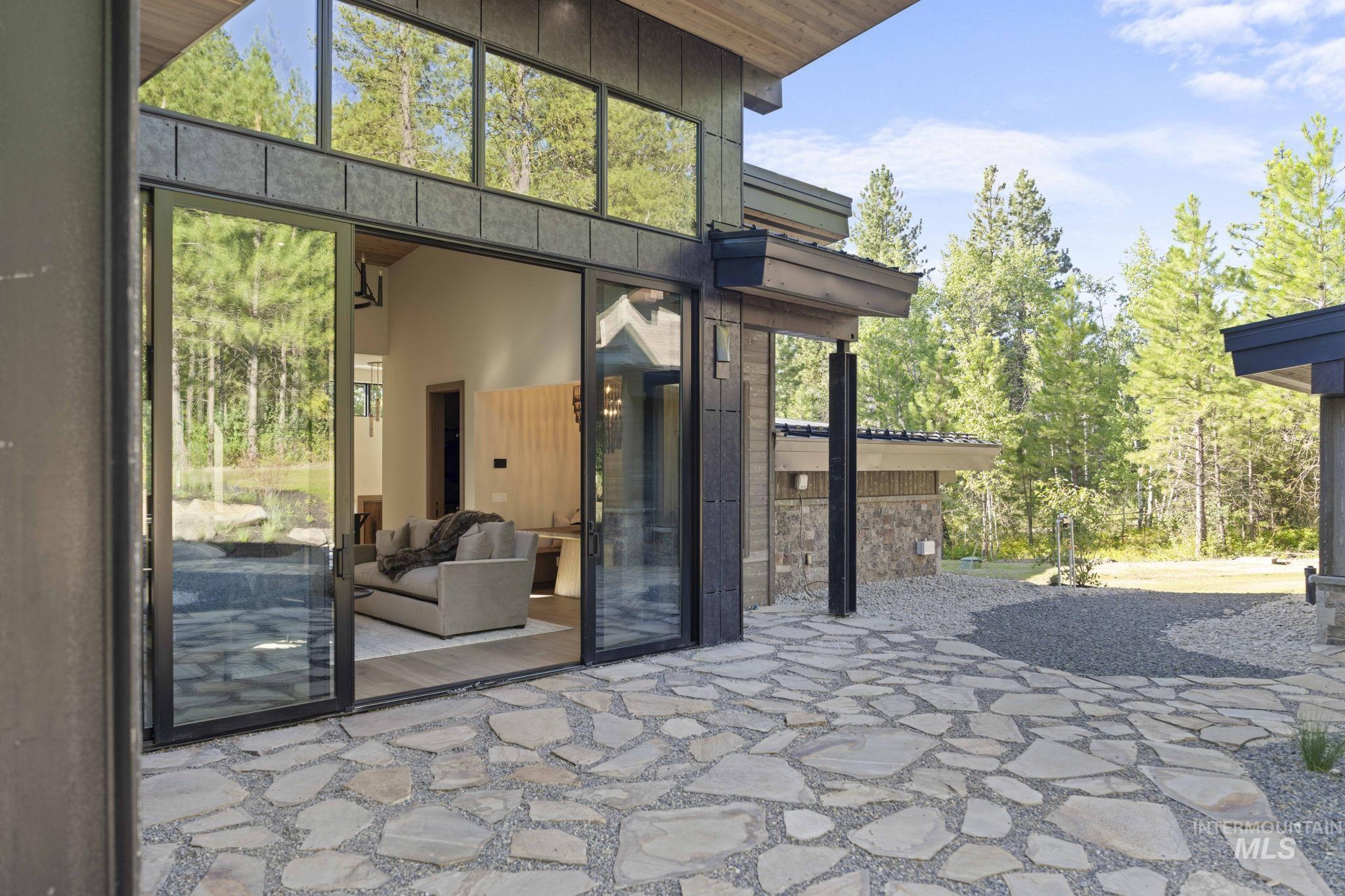 1201 S Samson Trail, McCall, Idaho 83638, 3 Bedrooms, 3 Bathrooms, Residential For Sale, Price $2,100,000,MLS 98971664