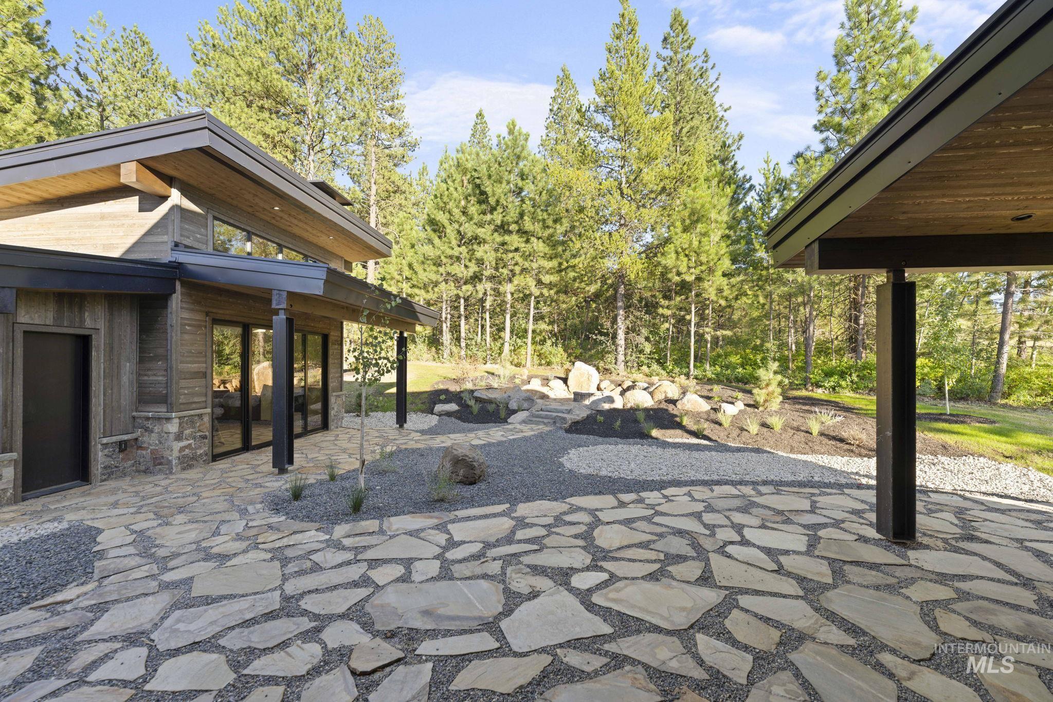 1201 S Samson Trail, McCall, Idaho 83638, 3 Bedrooms, 3 Bathrooms, Residential For Sale, Price $2,100,000,MLS 98971664