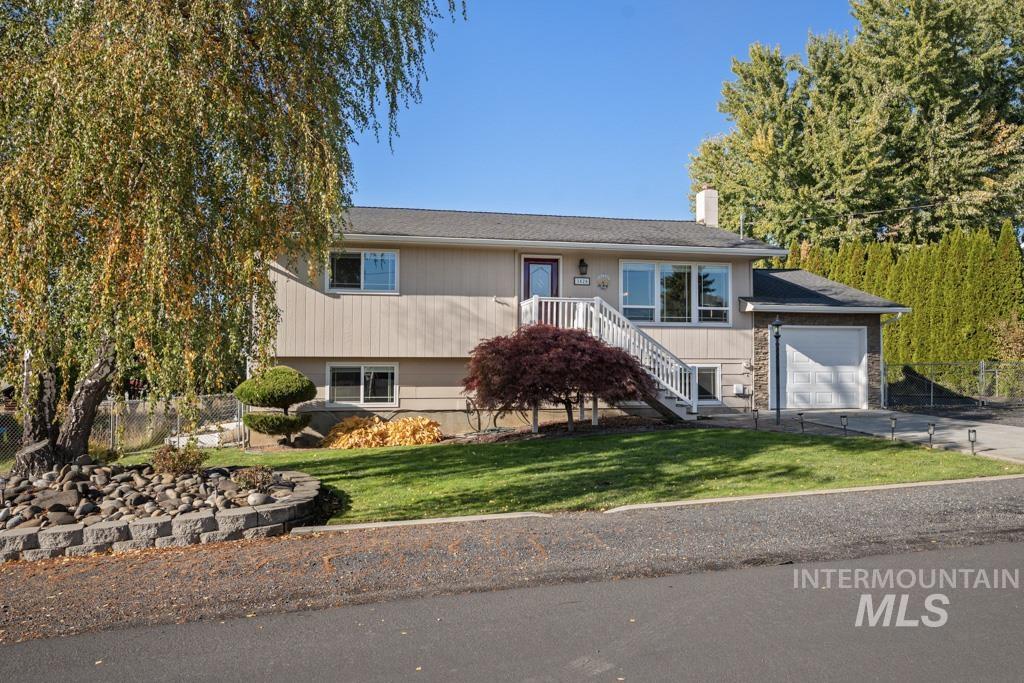 3828 15th, Lewiston, Idaho 83501, 4 Bedrooms, 2 Bathrooms, Residential For Sale, Price $483,500,MLS 98971667