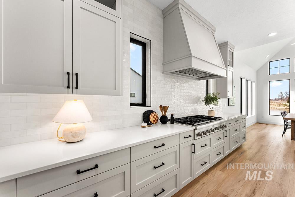 6284 Salmon Falls, Star, Idaho 83669, 4 Bedrooms, 3 Bathrooms, Residential For Sale, Price $1,475,000,MLS 98971668