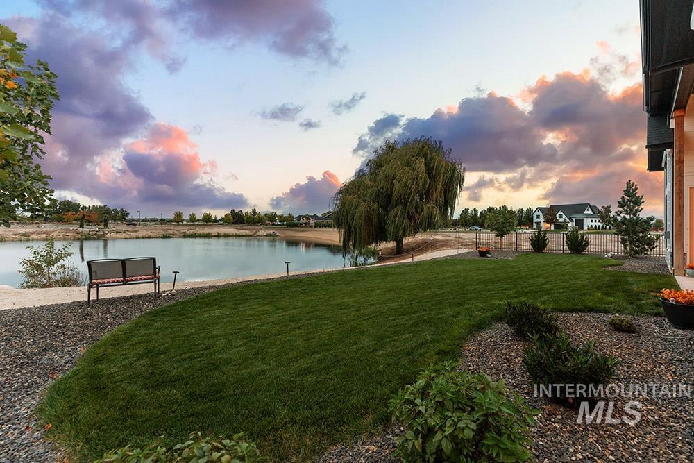 6284 Salmon Falls, Star, Idaho 83669, 4 Bedrooms, 3 Bathrooms, Residential For Sale, Price $1,475,000,MLS 98971668