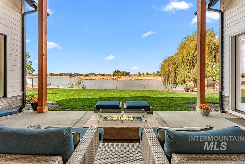 6284 Salmon Falls, Star, Idaho 83669, 4 Bedrooms, 3 Bathrooms, Residential For Sale, Price $1,475,000,MLS 98971668