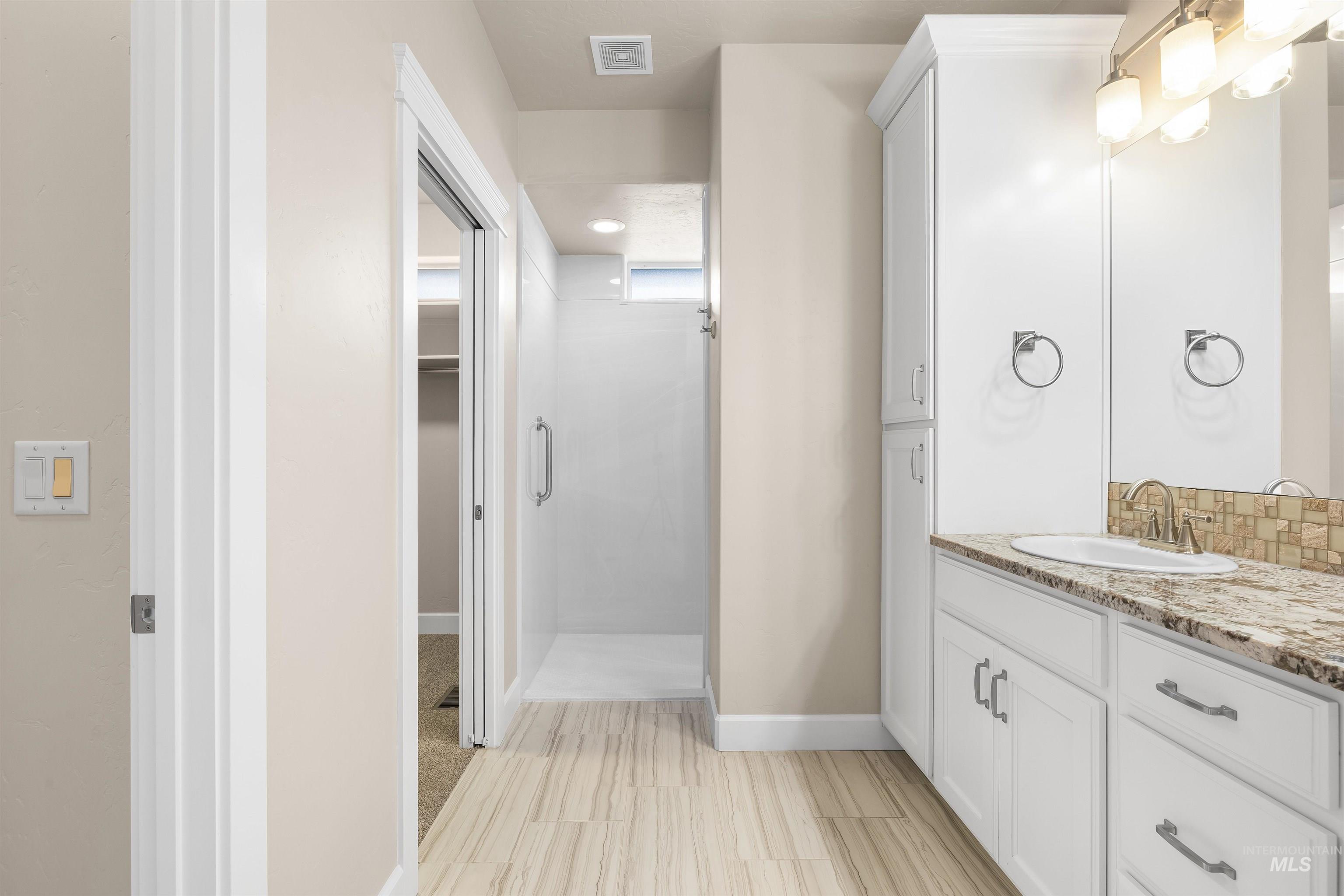 3318 N Park Crossing Ave, Meridian, Idaho 83646, 3 Bedrooms, 2 Bathrooms, Residential For Sale, Price $499,900, 98971670