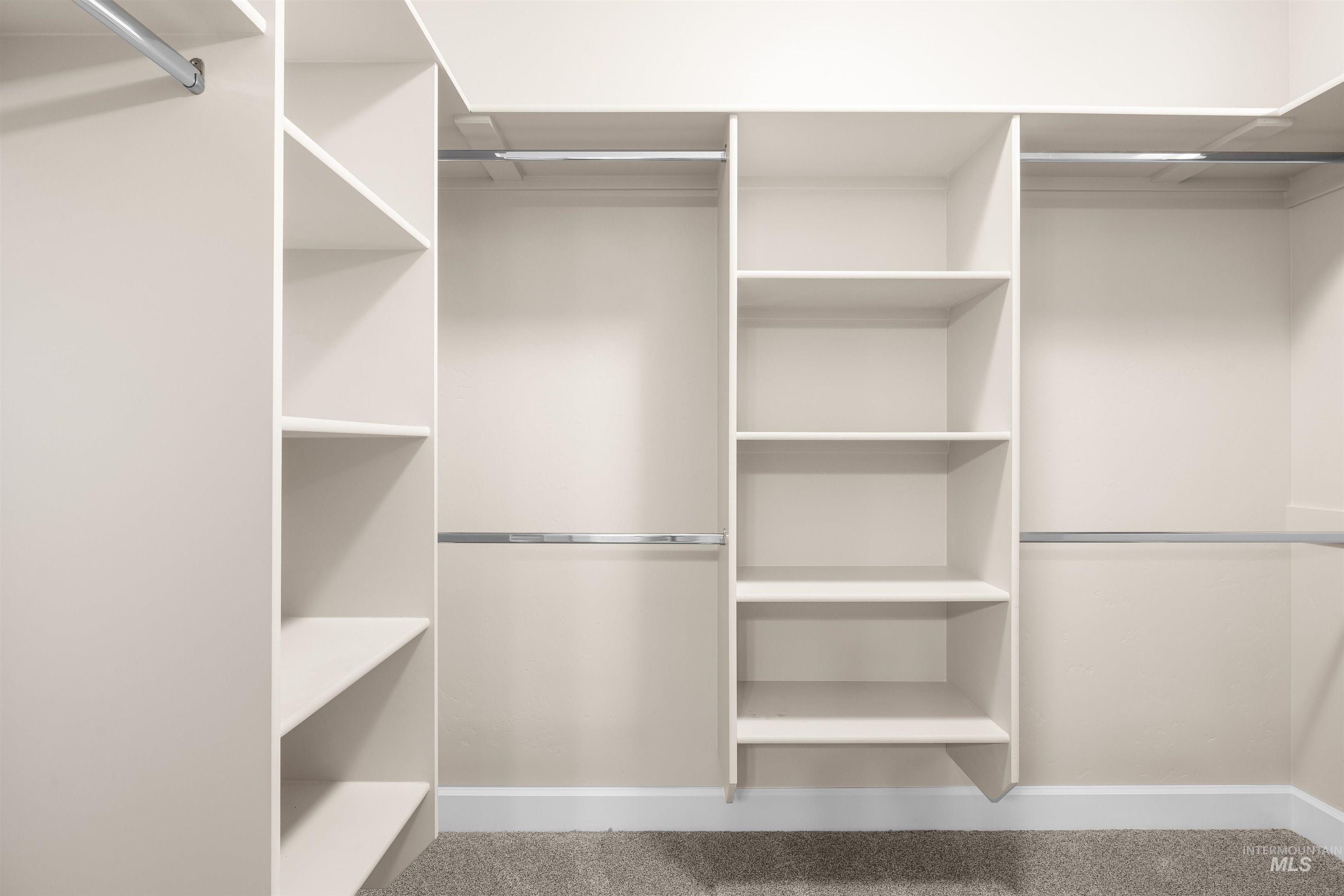 3318 N Park Crossing Ave, Meridian, Idaho 83646, 3 Bedrooms, 2 Bathrooms, Residential For Sale, Price $499,900, 98971670