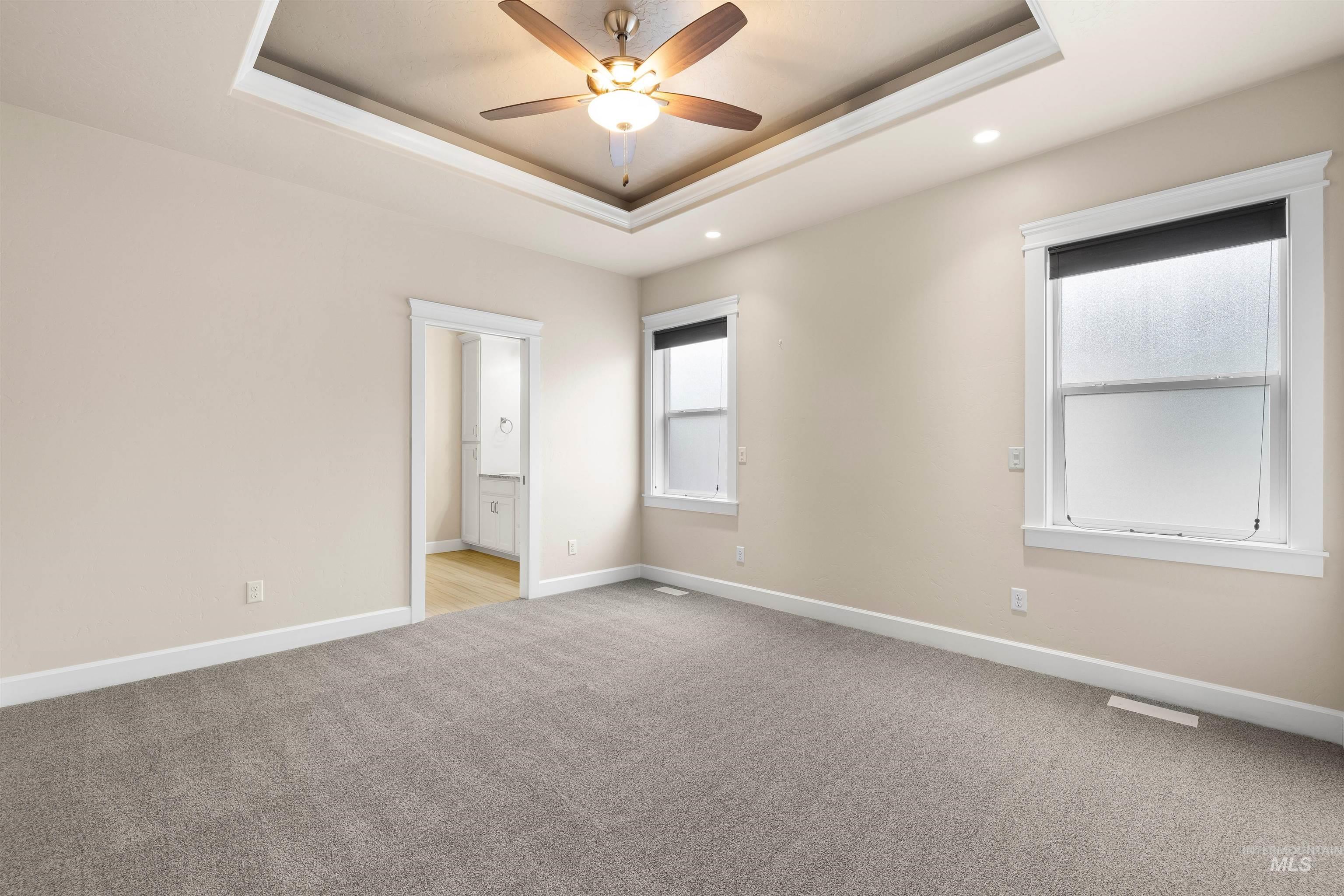 3318 N Park Crossing Ave, Meridian, Idaho 83646, 3 Bedrooms, 2 Bathrooms, Residential For Sale, Price $499,900,MLS 98971670