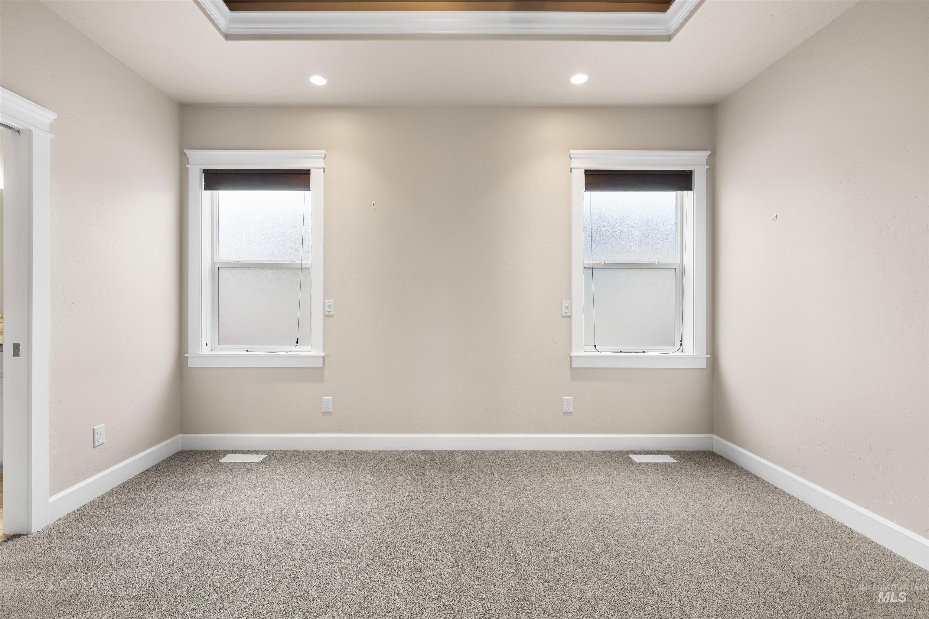 3318 N Park Crossing Ave, Meridian, Idaho 83646, 3 Bedrooms, 2 Bathrooms, Residential For Sale, Price $499,900,MLS 98971670