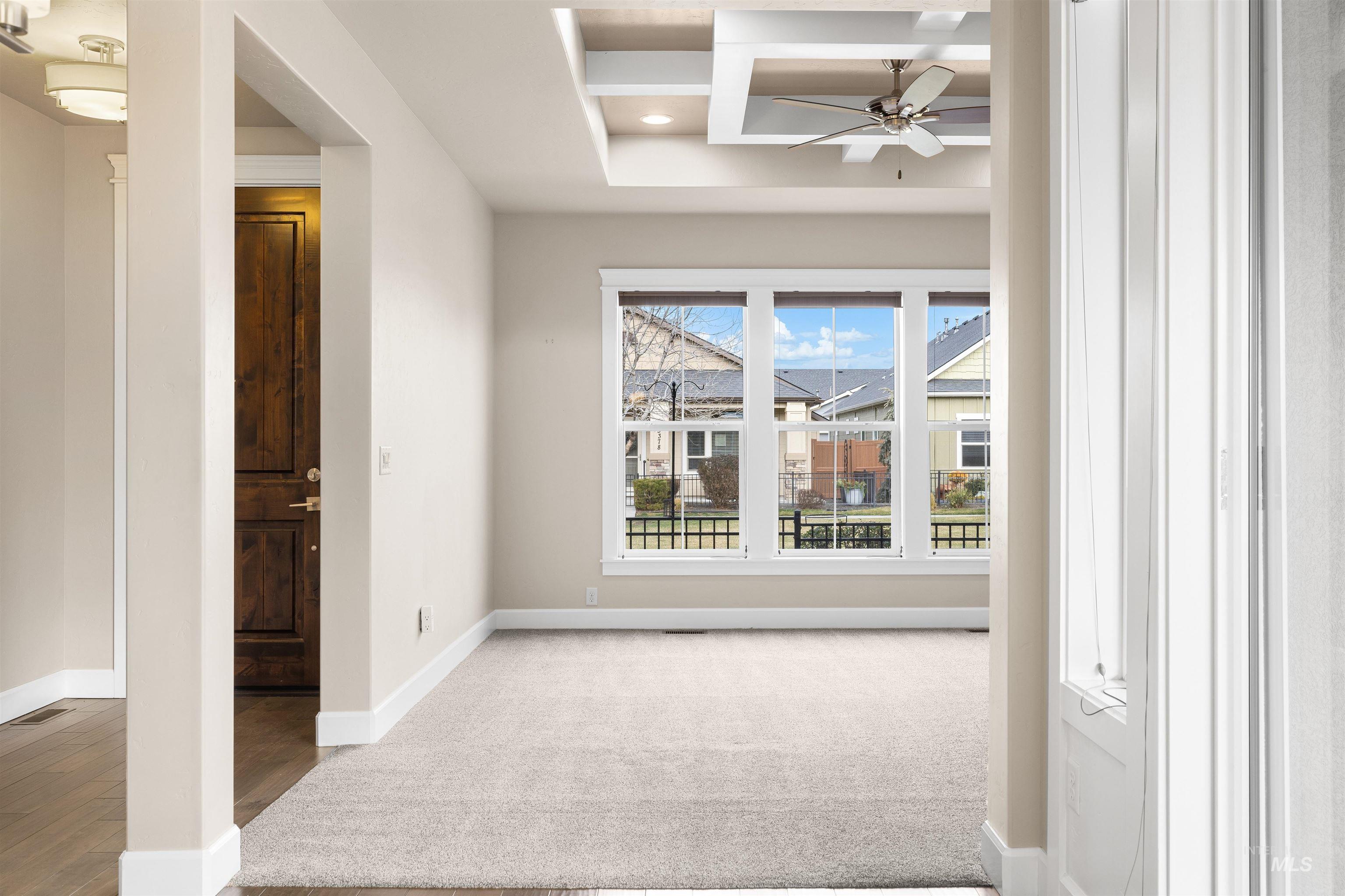 3318 N Park Crossing Ave, Meridian, Idaho 83646, 3 Bedrooms, 2 Bathrooms, Residential For Sale, Price $499,900,MLS 98971670