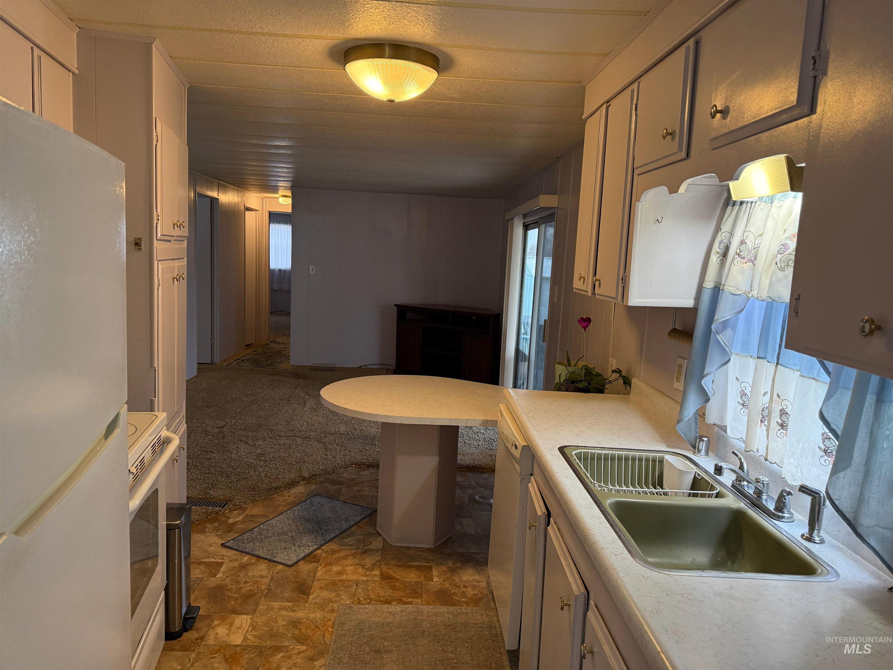 450 Pole Line Rd, Twin Falls, Idaho 83301, 2 Bedrooms, 2 Bathrooms, Residential For Sale, Price $59,000,MLS 98971671