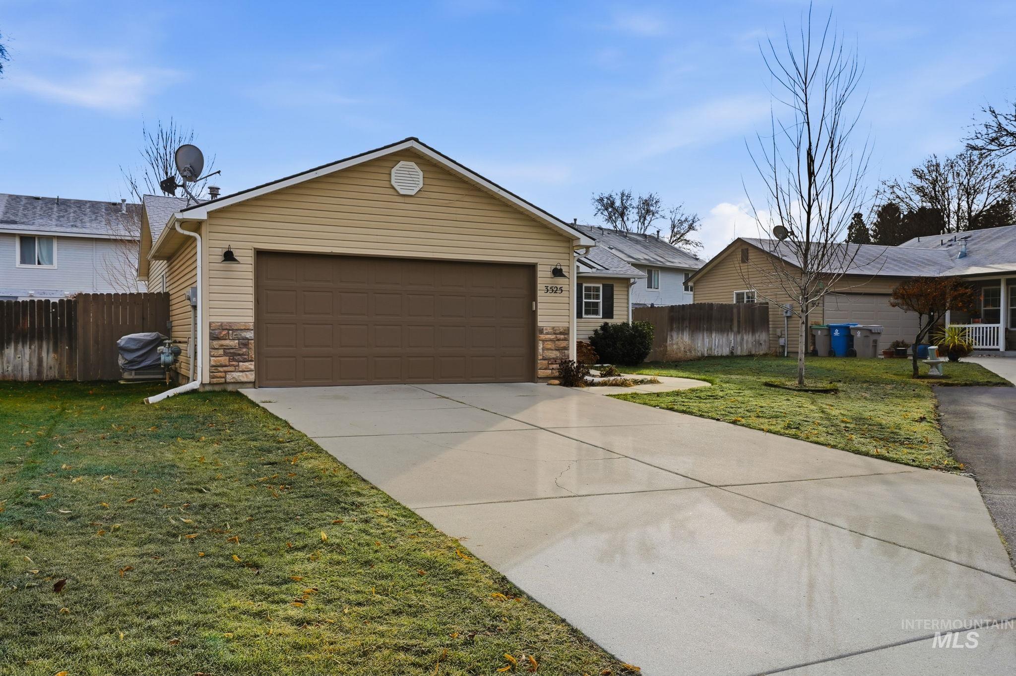 3525 S Annette Ave, Boise, Idaho 83705, 3 Bedrooms, 2 Bathrooms, Residential For Sale, Price $455,000,MLS 98971673