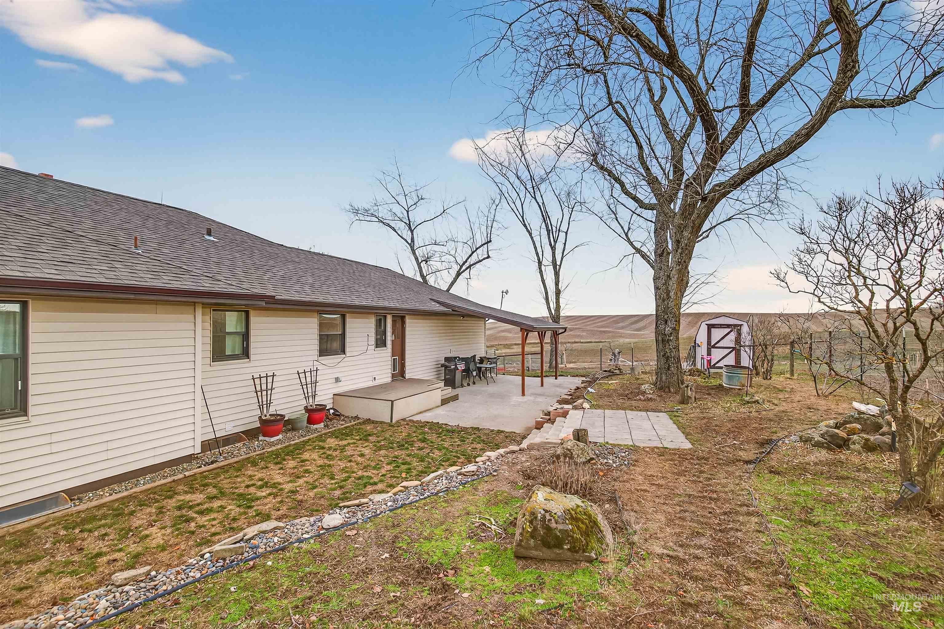 33785 South Road, Kendrick, Idaho 83537, 4 Bedrooms, 2 Bathrooms, Residential For Sale, Price $749,000,MLS 98971674