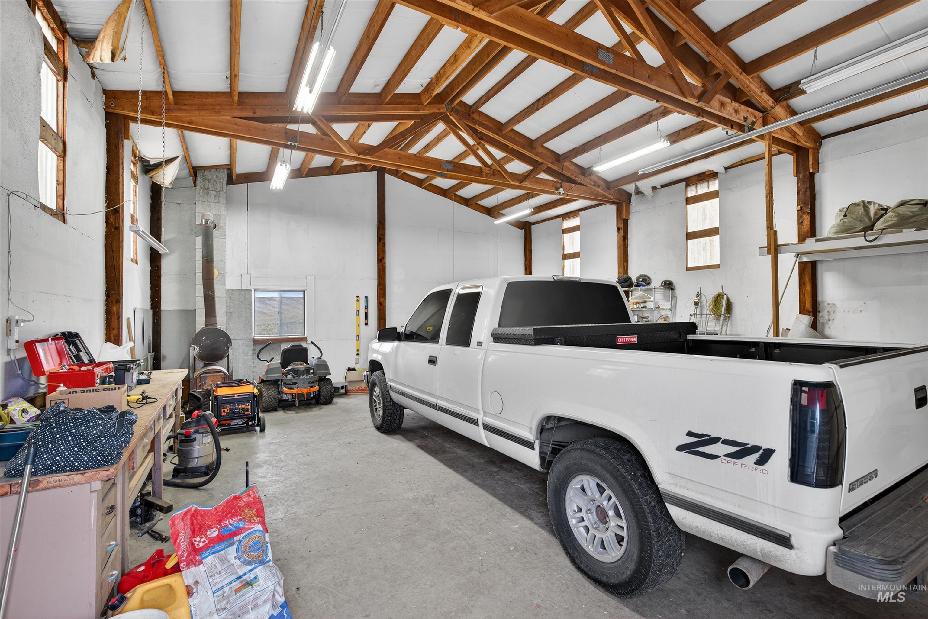 33785 South Road, Kendrick, Idaho 83537, 4 Bedrooms, 2 Bathrooms, Residential For Sale, Price $749,000,MLS 98971674