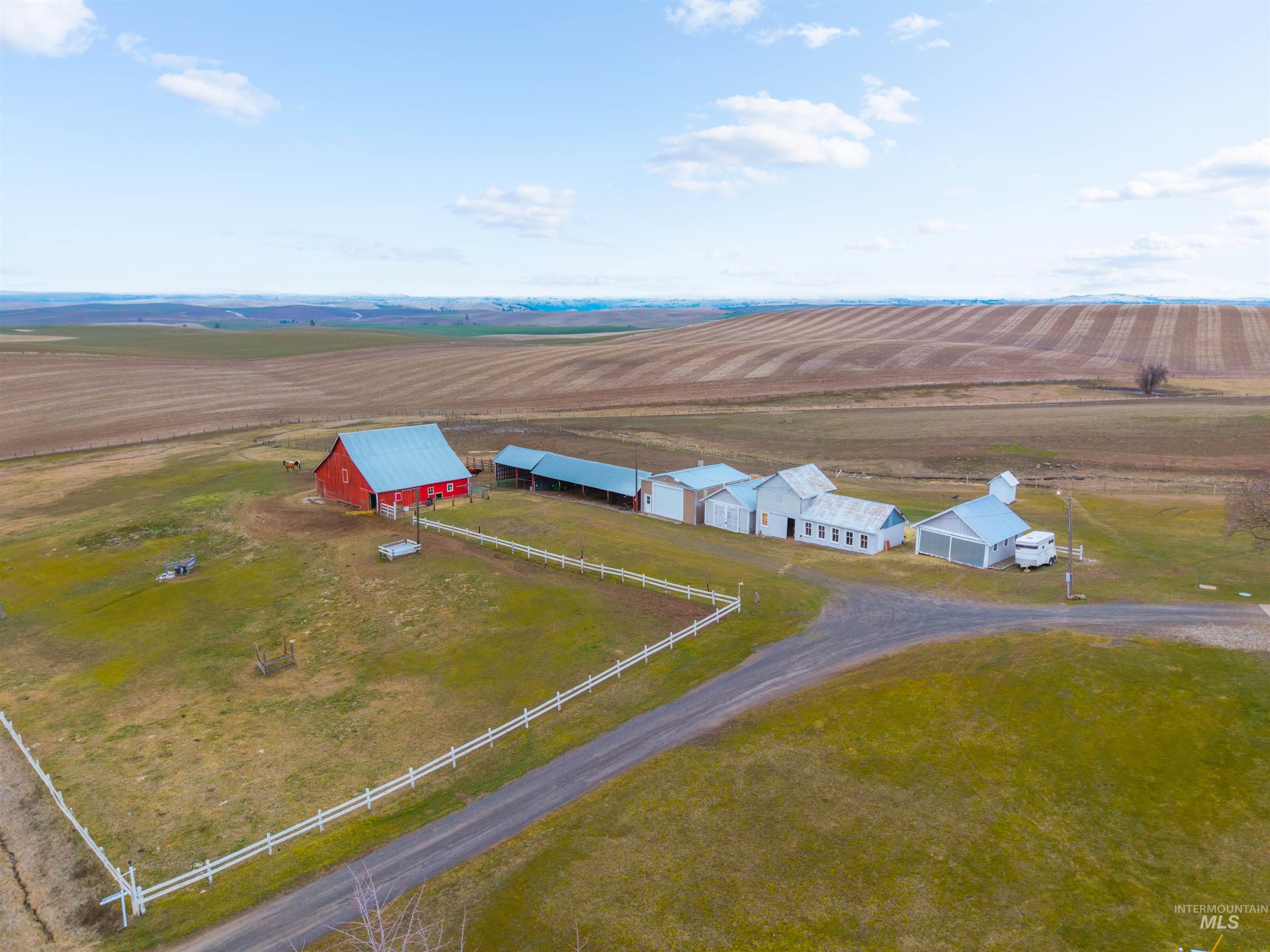 33785 South Road, Kendrick, Idaho 83537, 4 Bedrooms, 2 Bathrooms, Residential For Sale, Price $749,000,MLS 98971674