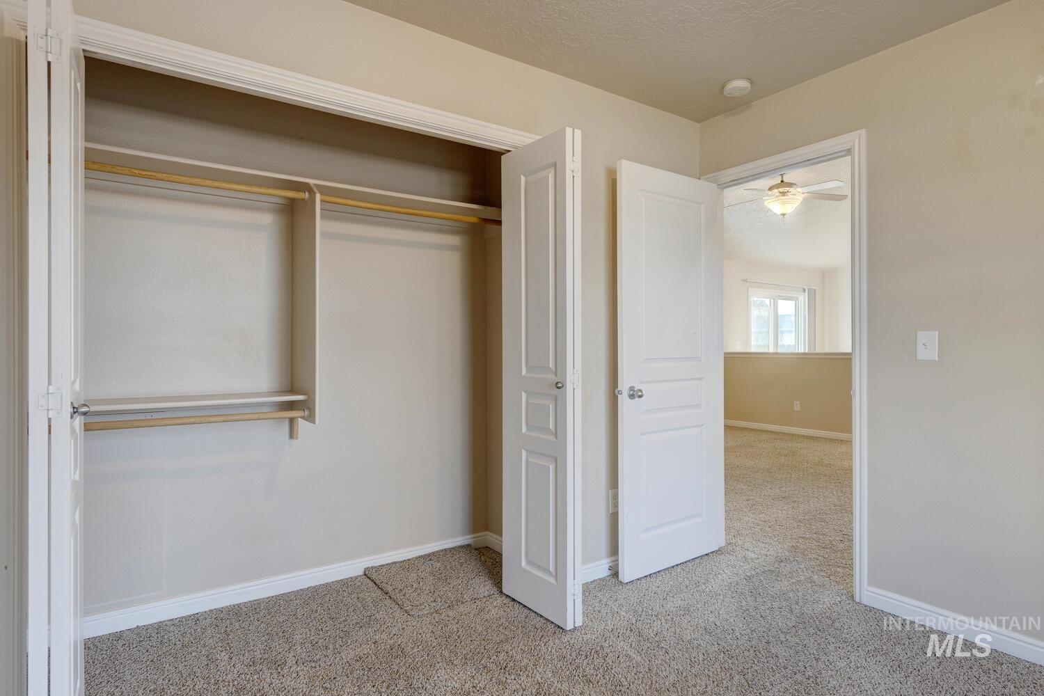 816 Sioux Ave, Emmett, Idaho 83617-4011, 3 Bedrooms, 2 Bathrooms, Residential For Sale, Price $310,000,MLS 98971675