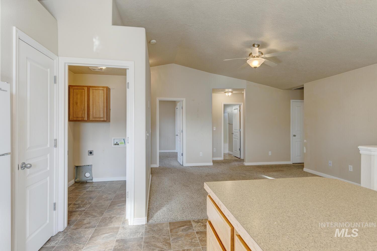 816 Sioux Ave, Emmett, Idaho 83617-4011, 3 Bedrooms, 2 Bathrooms, Residential For Sale, Price $310,000,MLS 98971675