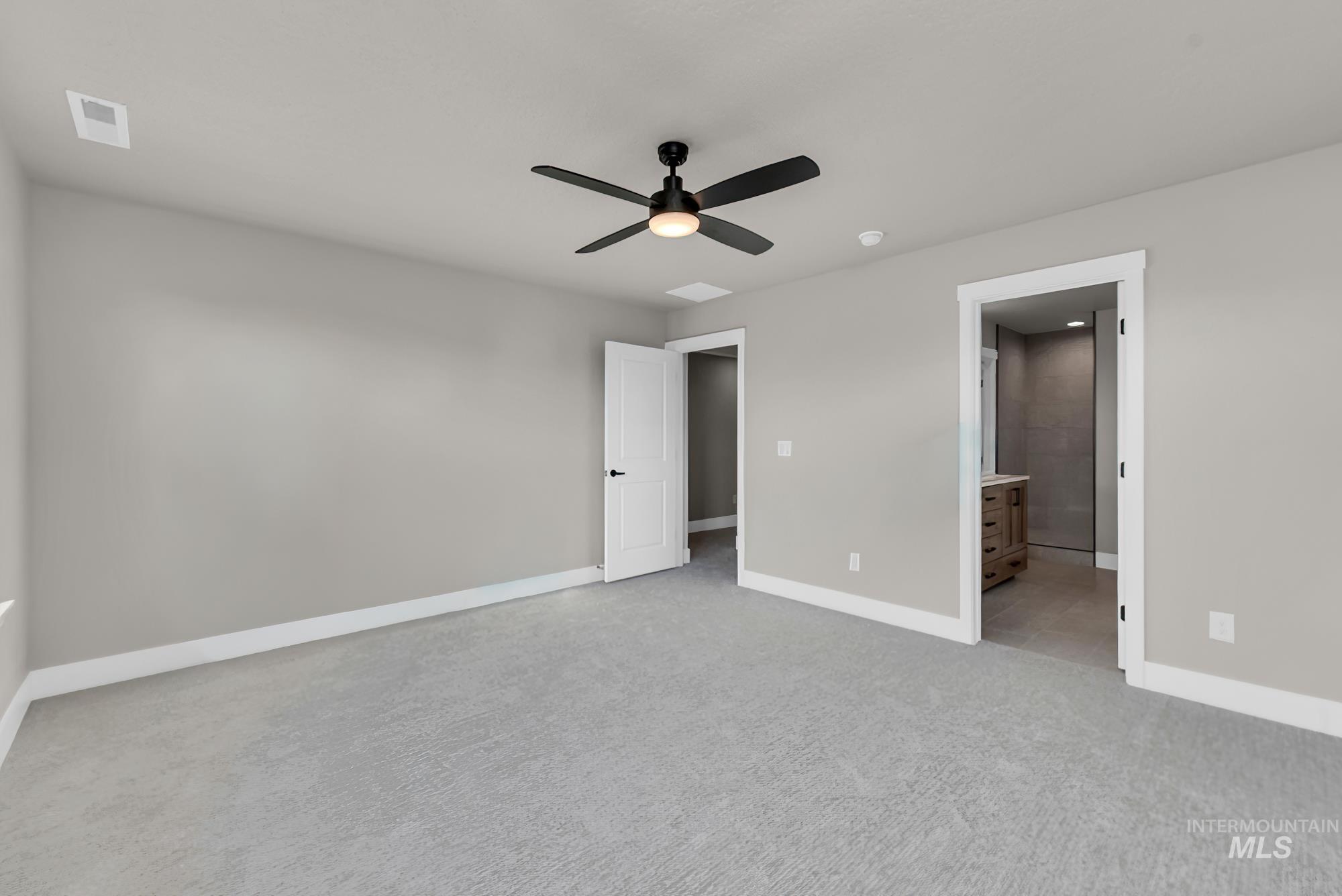 2841 W Warlander, Meridian, Idaho 83642, 4 Bedrooms, 2.5 Bathrooms, Residential For Sale, Price $599,900,MLS 98971676