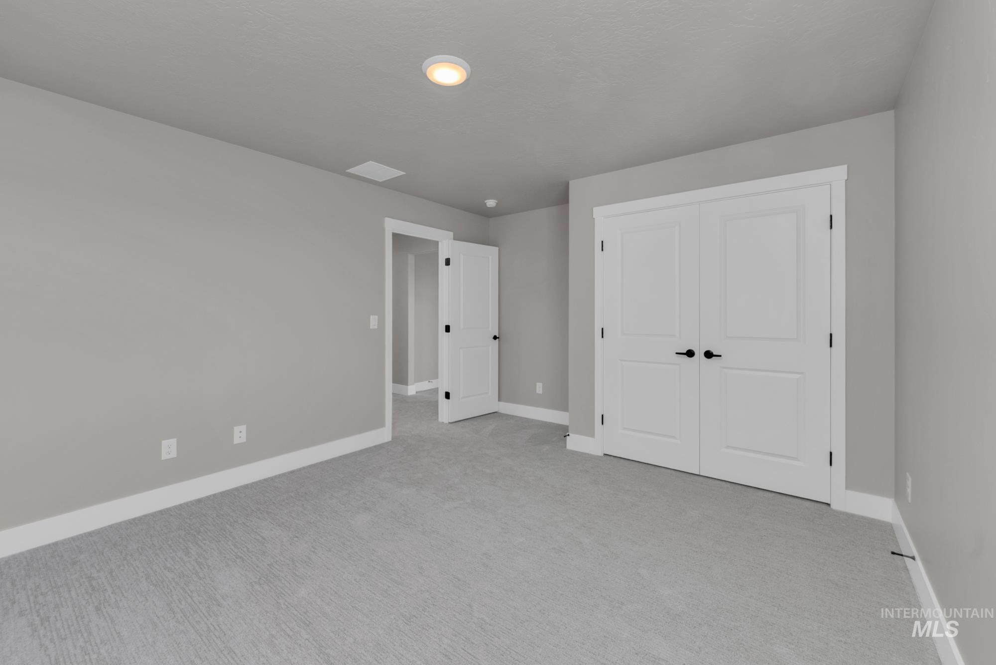 2841 W Warlander, Meridian, Idaho 83642, 4 Bedrooms, 2.5 Bathrooms, Residential For Sale, Price $599,900,MLS 98971676