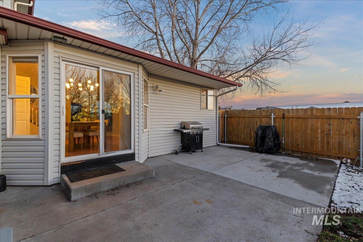 1775 Wasatch Dr, Mountain Home, Idaho 83647-4317, 4 Bedrooms, 3 Bathrooms, Residential For Sale, Price $389,900,MLS 98971678