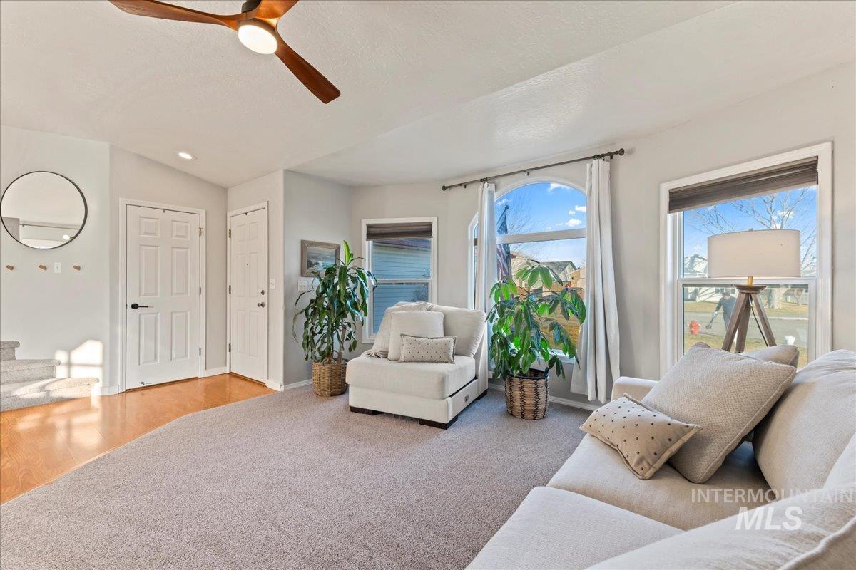 1775 Wasatch Dr, Mountain Home, Idaho 83647-4317, 4 Bedrooms, 3 Bathrooms, Residential For Sale, Price $389,900,MLS 98971678