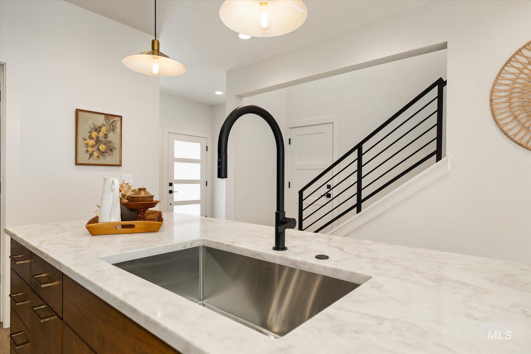 5612 W Grover St, Boise, Idaho 83705, 3 Bedrooms, 2.5 Bathrooms, Residential For Sale, Price $775,000,MLS 98971680