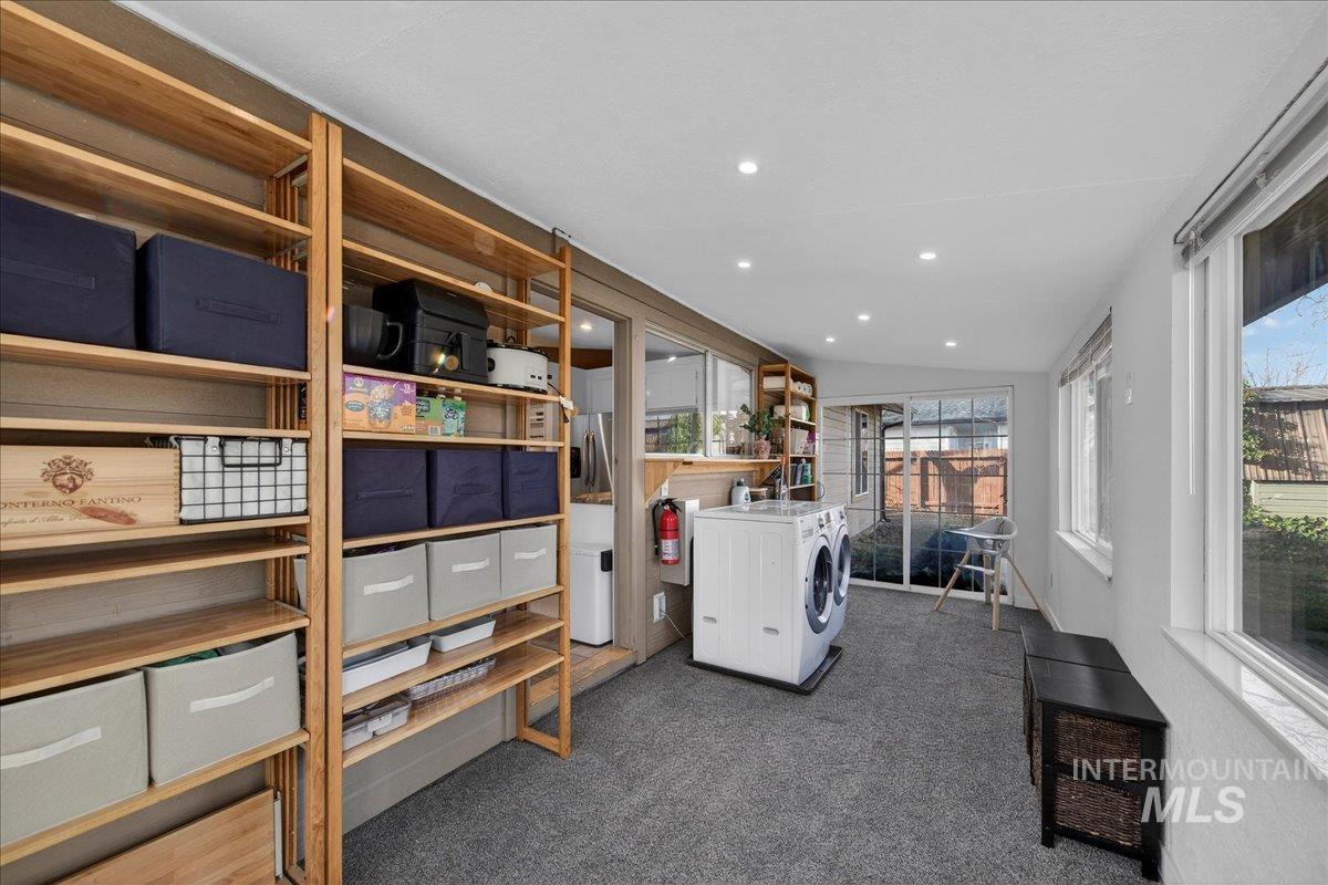 1404 W North Gate Ave, Meridian, Idaho 83642, 3 Bedrooms, 1.5 Bathrooms, Residential For Sale, Price $369,000,MLS 98971683