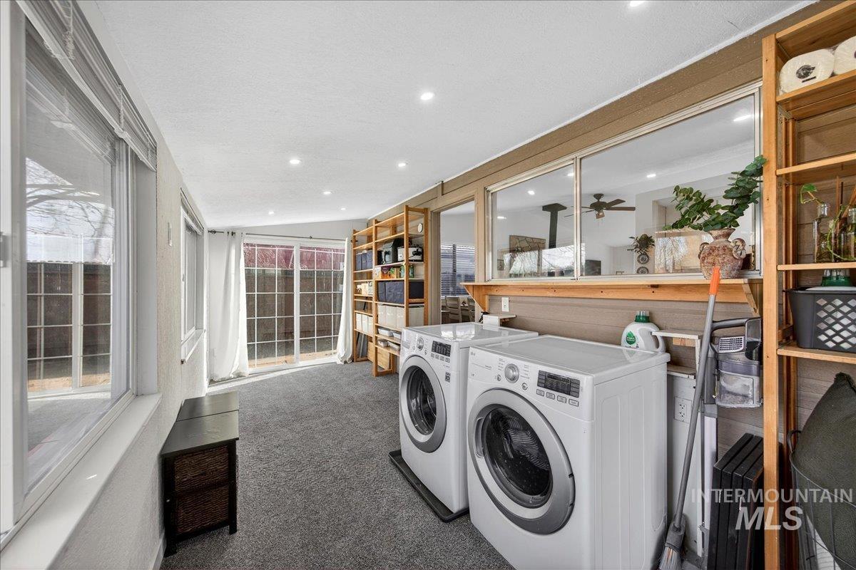 1404 W North Gate Ave, Meridian, Idaho 83642, 3 Bedrooms, 1.5 Bathrooms, Residential For Sale, Price $369,000,MLS 98971683