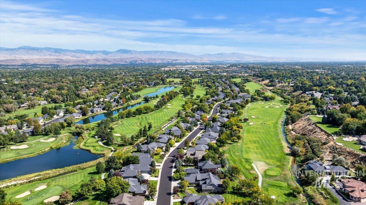 1485 W Oakhampton Drive, Eagle, Idaho 83616, 4 Bedrooms, 3.5 Bathrooms, Residential For Sale, Price $1,195,000,MLS 98971686