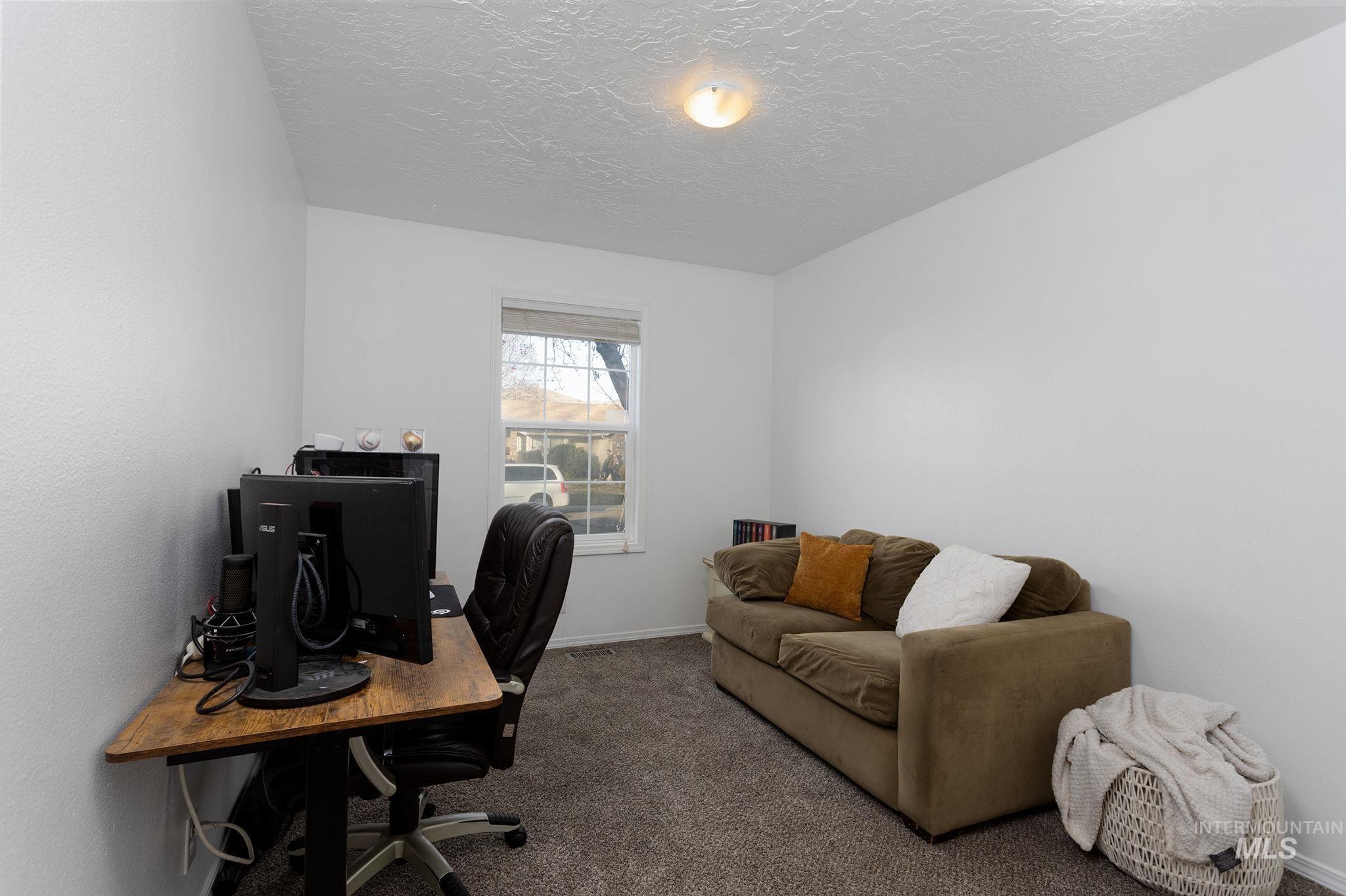 7899 W Prince, Boise, Idaho 83714, 3 Bedrooms, 2 Bathrooms, Residential For Sale, Price $444,990,MLS 98971688