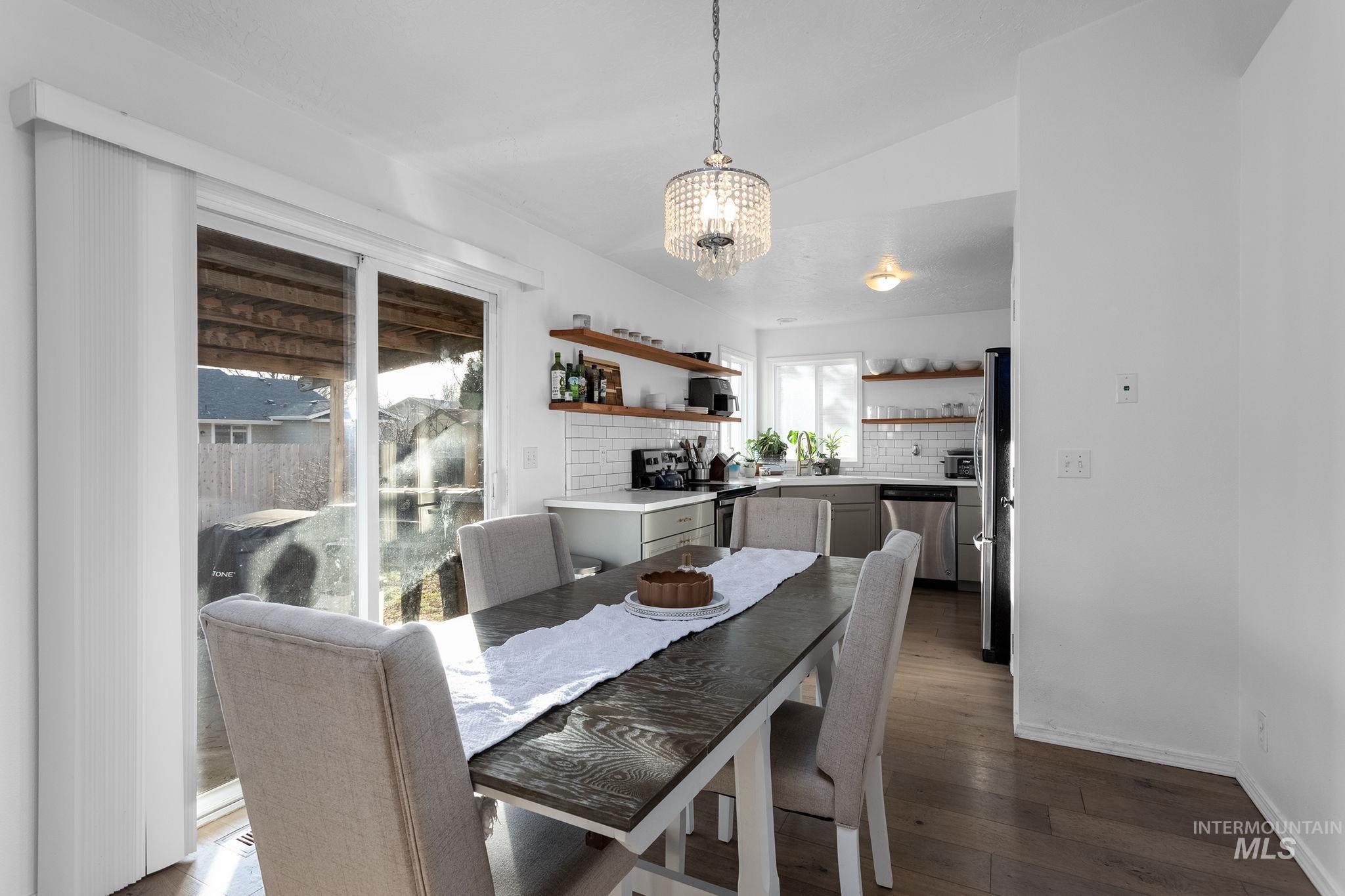 7899 W Prince, Boise, Idaho 83714, 3 Bedrooms, 2 Bathrooms, Residential For Sale, Price $444,990,MLS 98971688