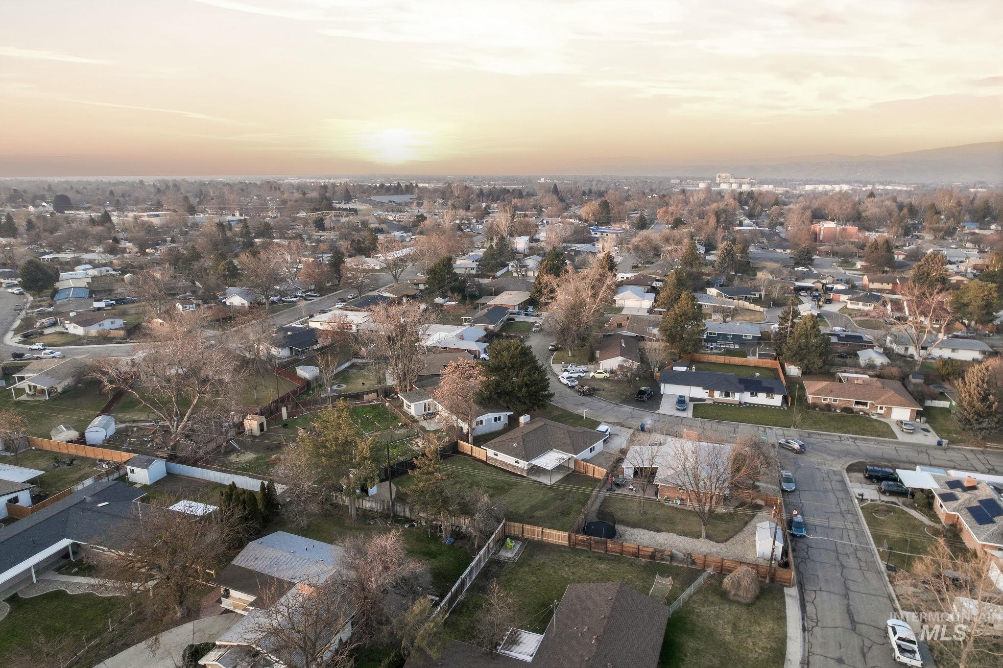 1845 S Rand St, Boise, Idaho 83709, 3 Bedrooms, 1 Bathroom, Residential For Sale, Price $415,000,MLS 98971691