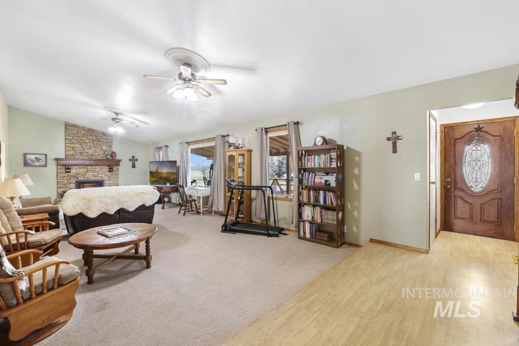 213 Sage Road West, Jerome, Idaho 83338, 3 Bedrooms, 2.5 Bathrooms, Residential For Sale, Price $589,000,MLS 98971694